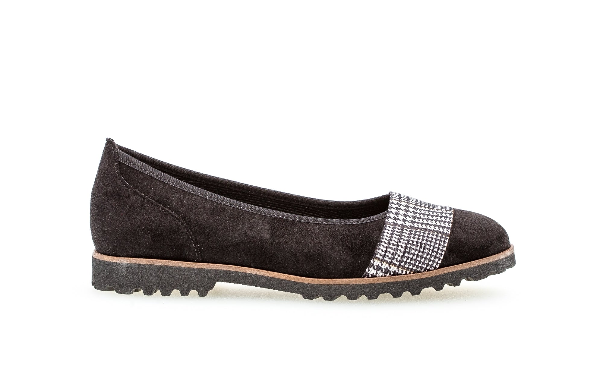 Ballerines en velours, GABOR
