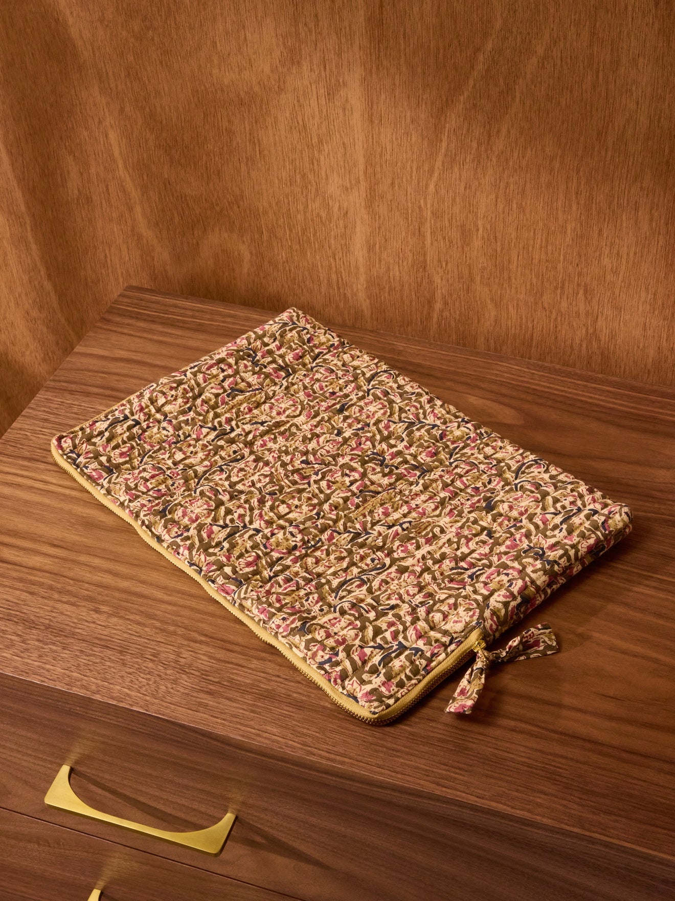 Pochette ordinateur imprimé indien Fleurs Agra, CYRILLUS