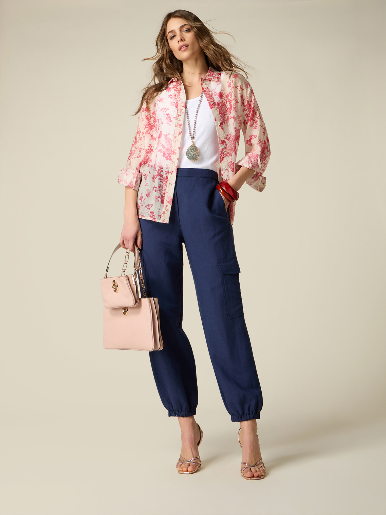 Pantalon cargo, OLTRE