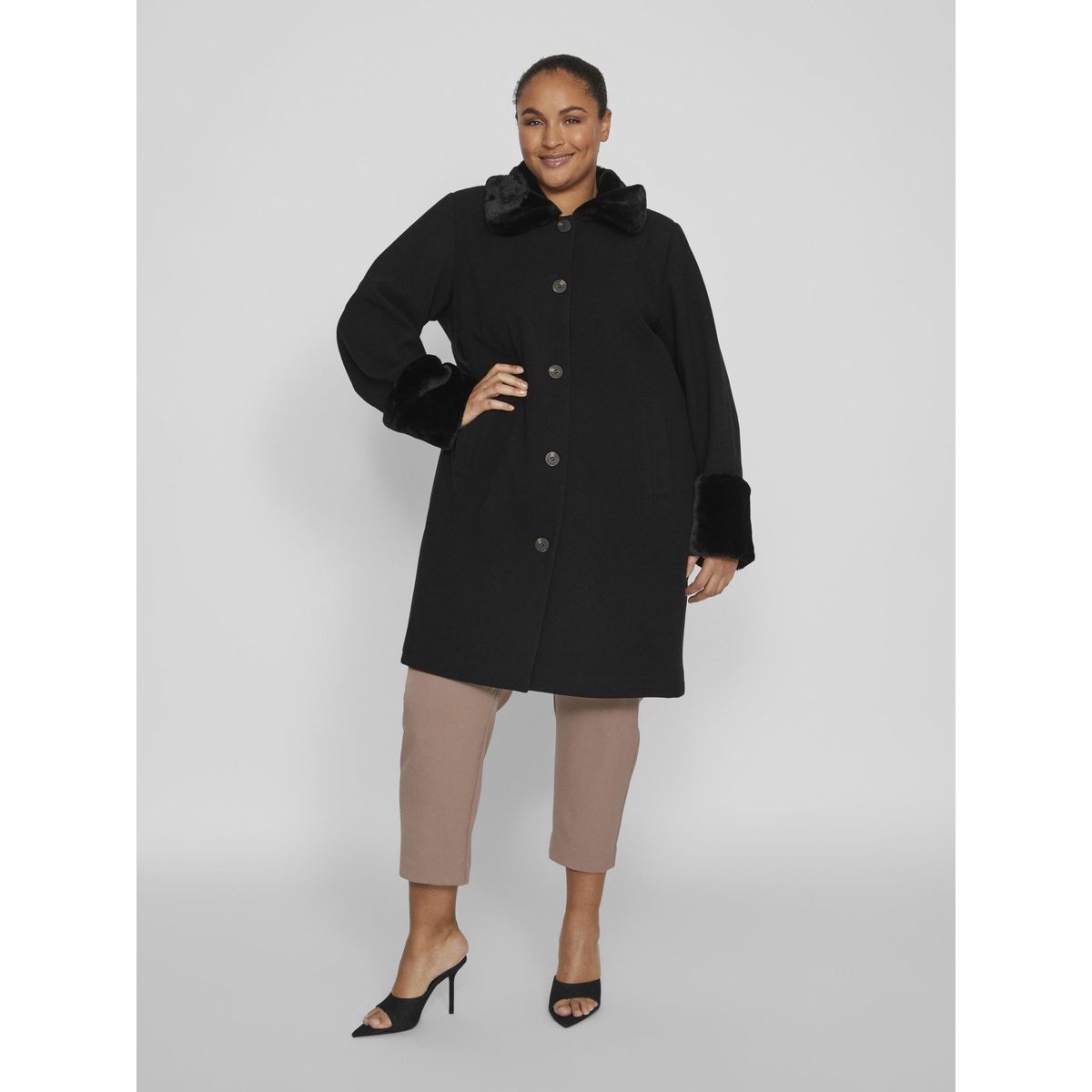 Manteau en fausse fourrure noir black Vila La Redoute