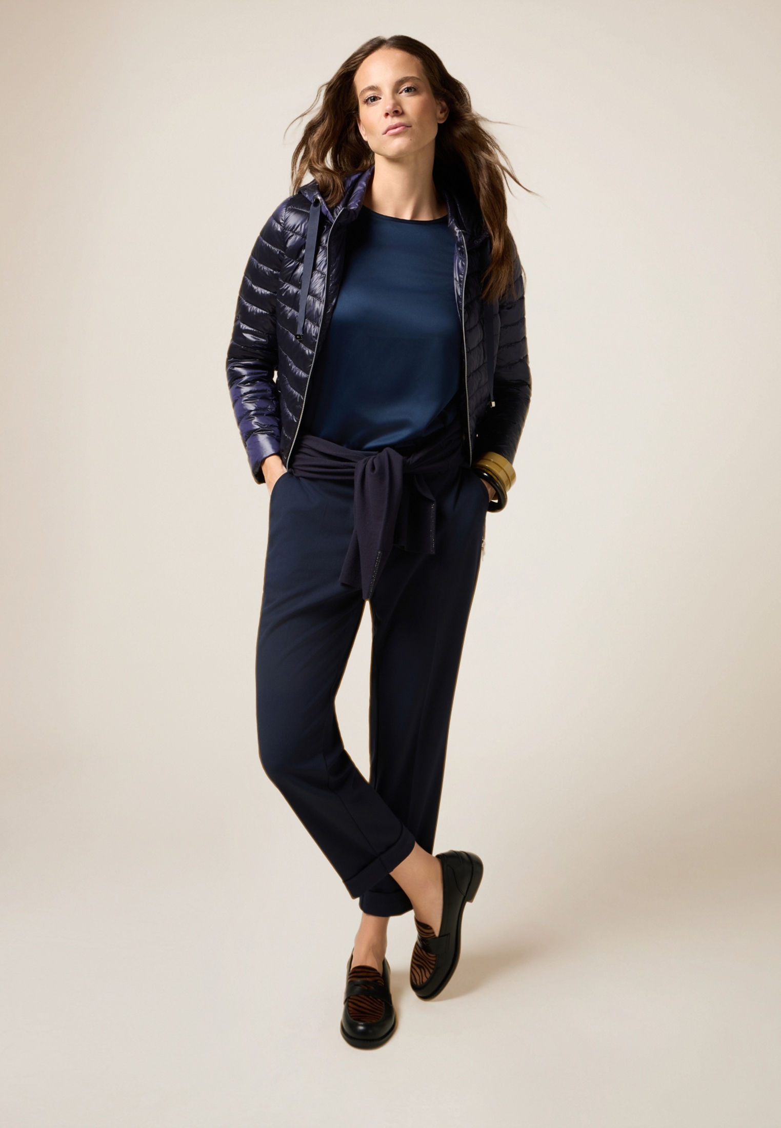 Pantalon court, OLTRE