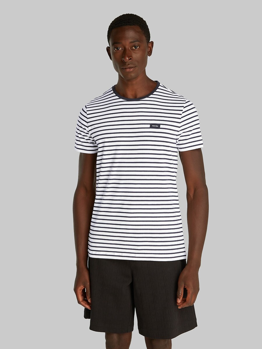 T-shirt met ronde hals en korte mouwen