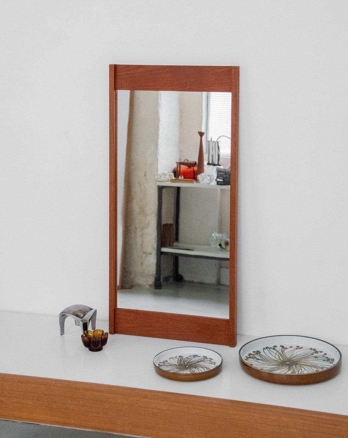Miroir scandinave en teck Igor N°978 - Bon état, DEBONGOUT