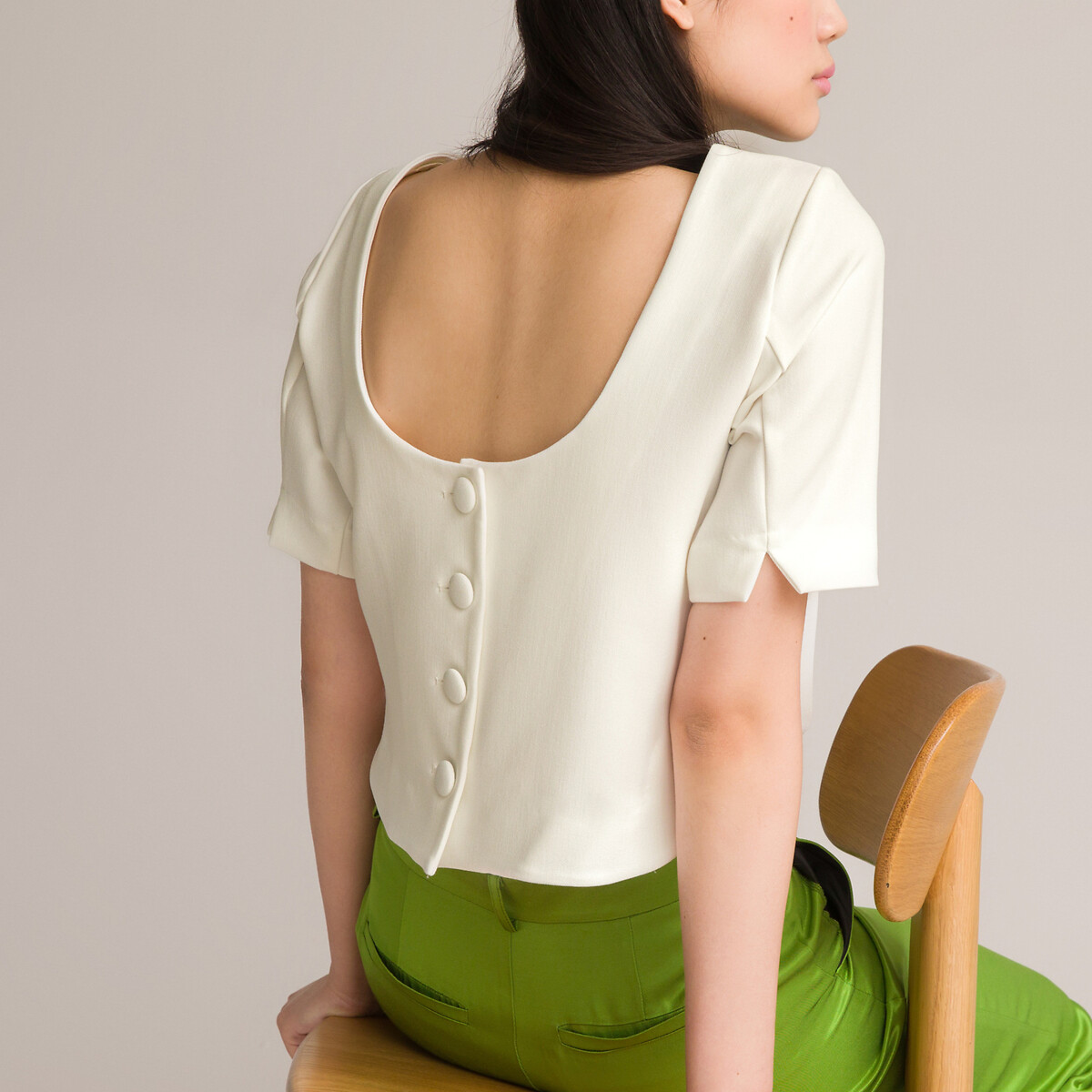 Recycled Crew Neck Blouse with Ballerina Neckline at the Back