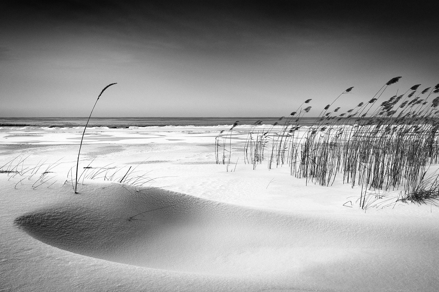 Tableau bord de plage on the beach, HEXOA