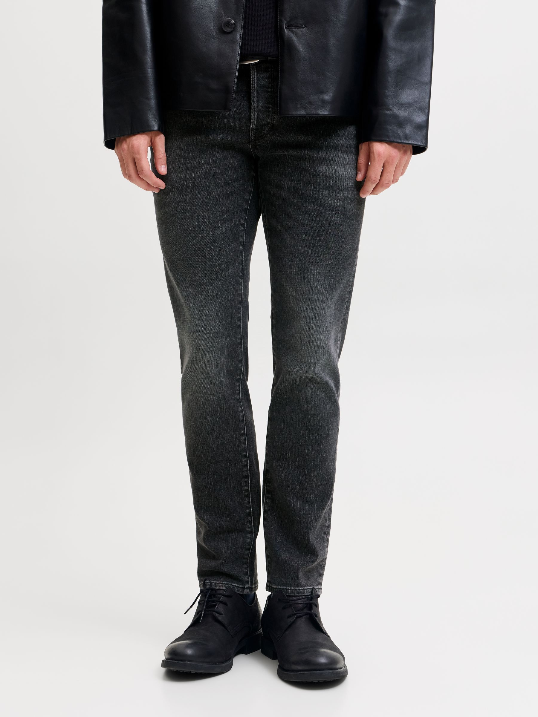 Jean Slim, JACK & JONES