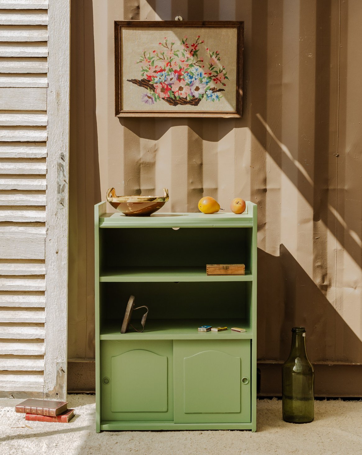 Étagère en bois vert Gaëlle N°879 - Bon état, DEBONGOUT