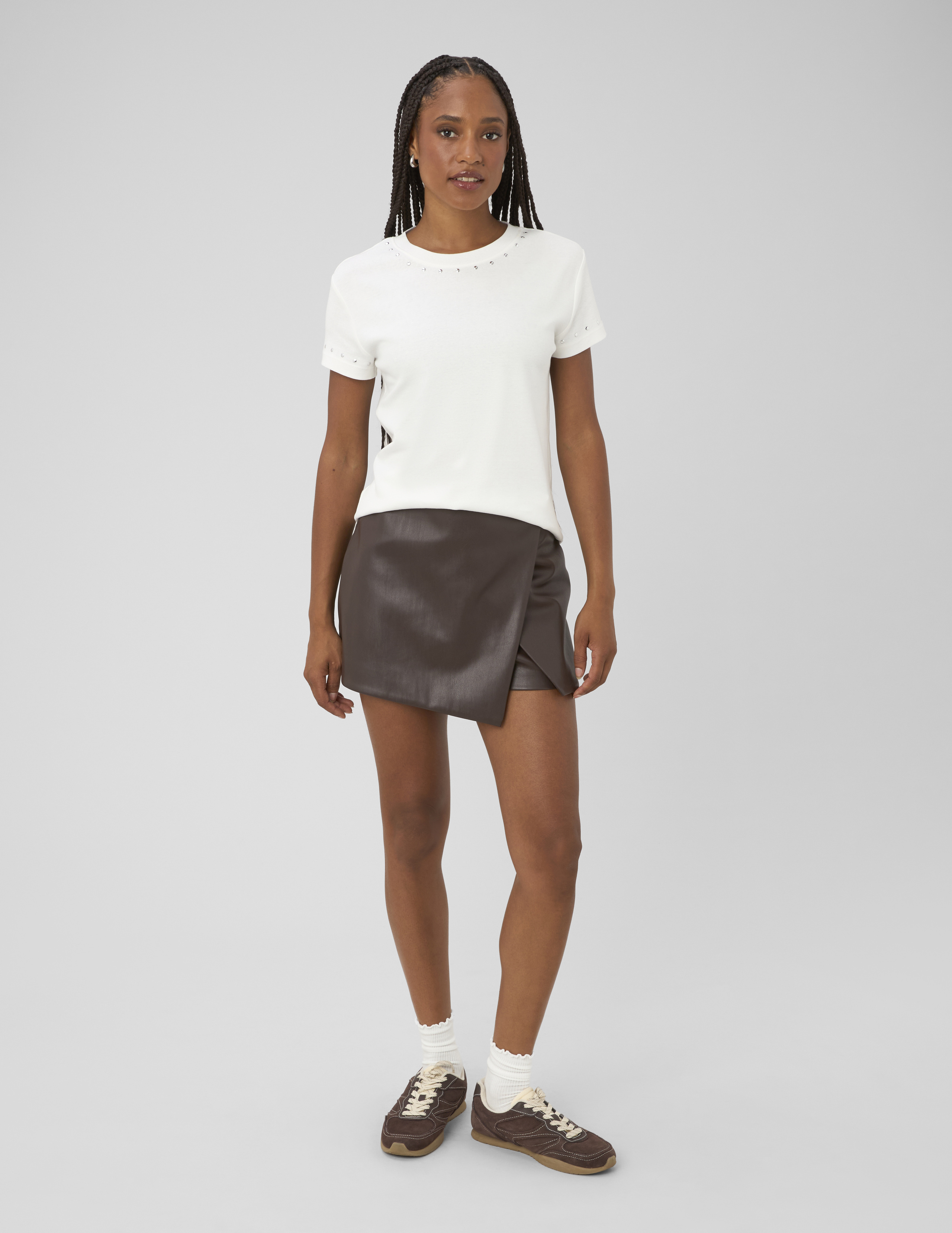 Jupe short effet enduit, BZB
