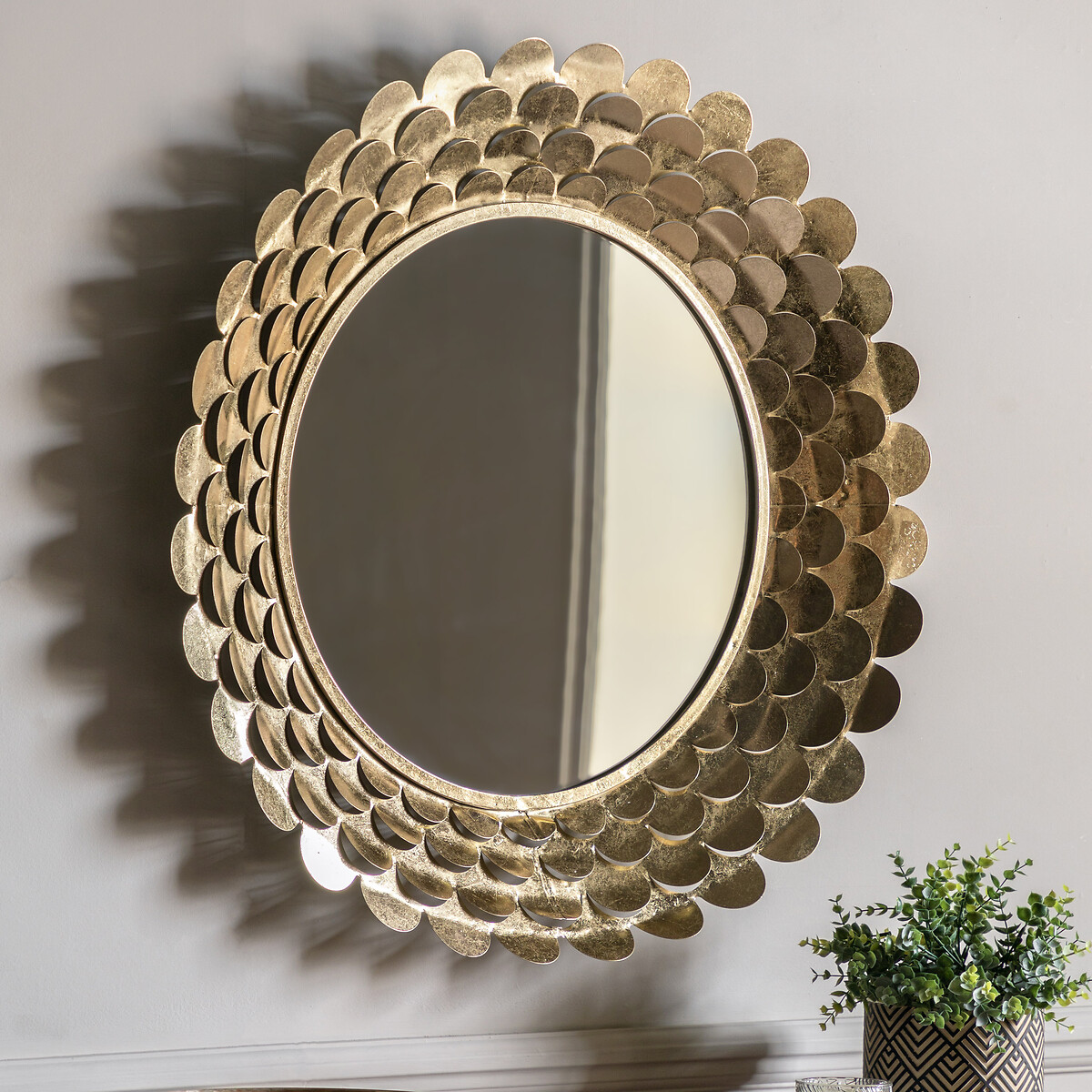91cm Wiley Decorative Round Mirror in Gold, ÉDITÉ