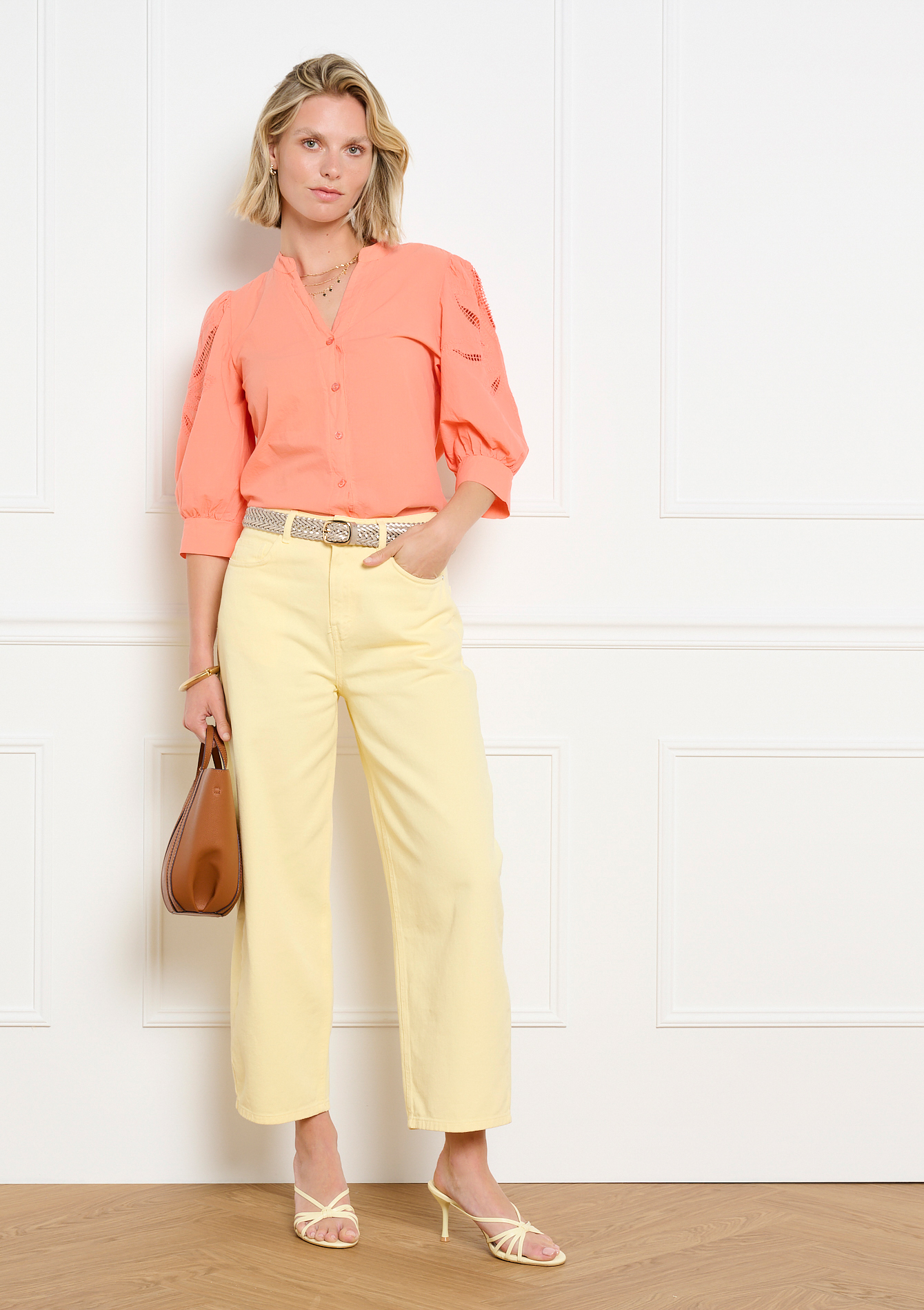 Blouse brodée manches 3/4, LOLALIZA