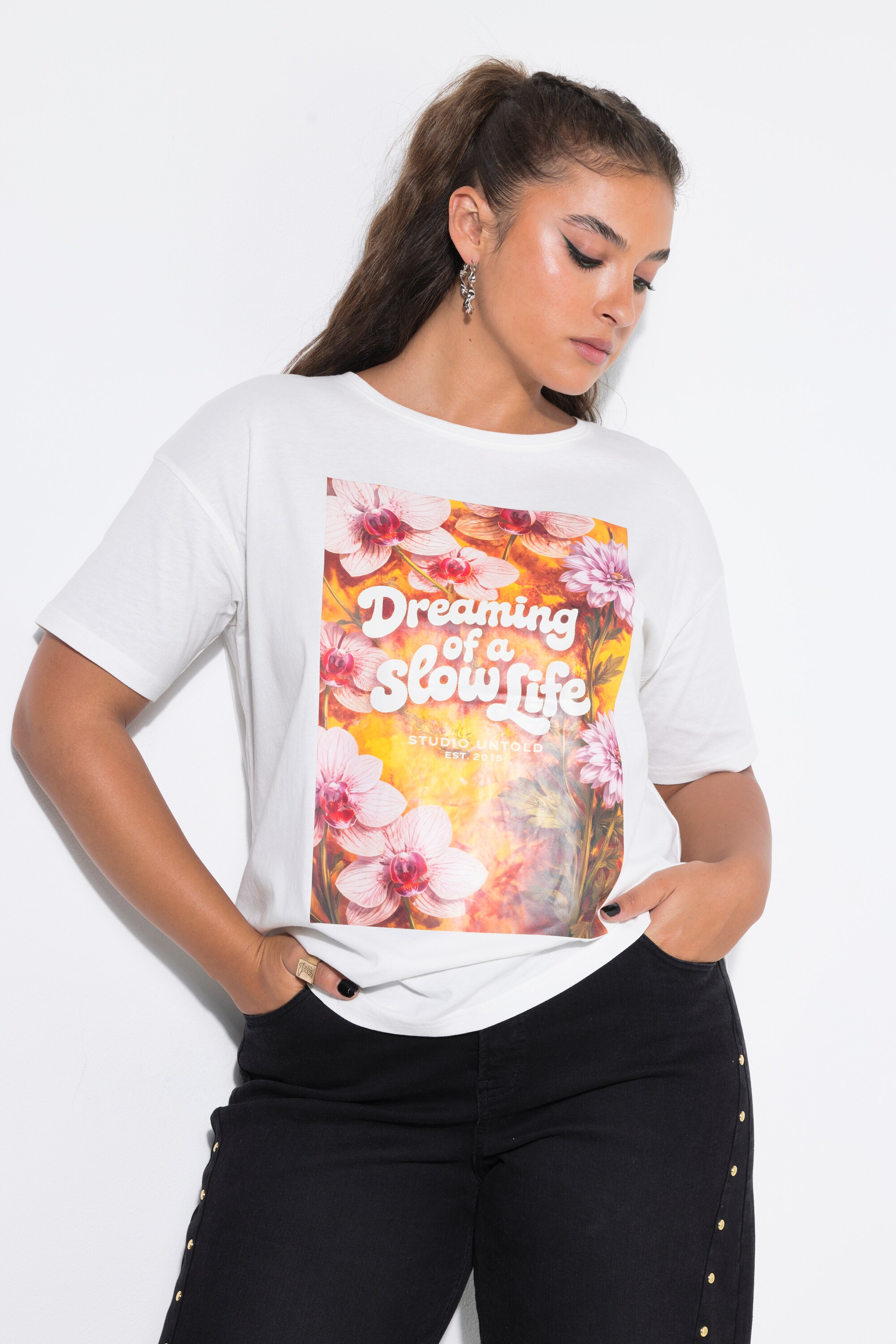 T-shirt oversize, fleurs/message, STUDIO UNTOLD