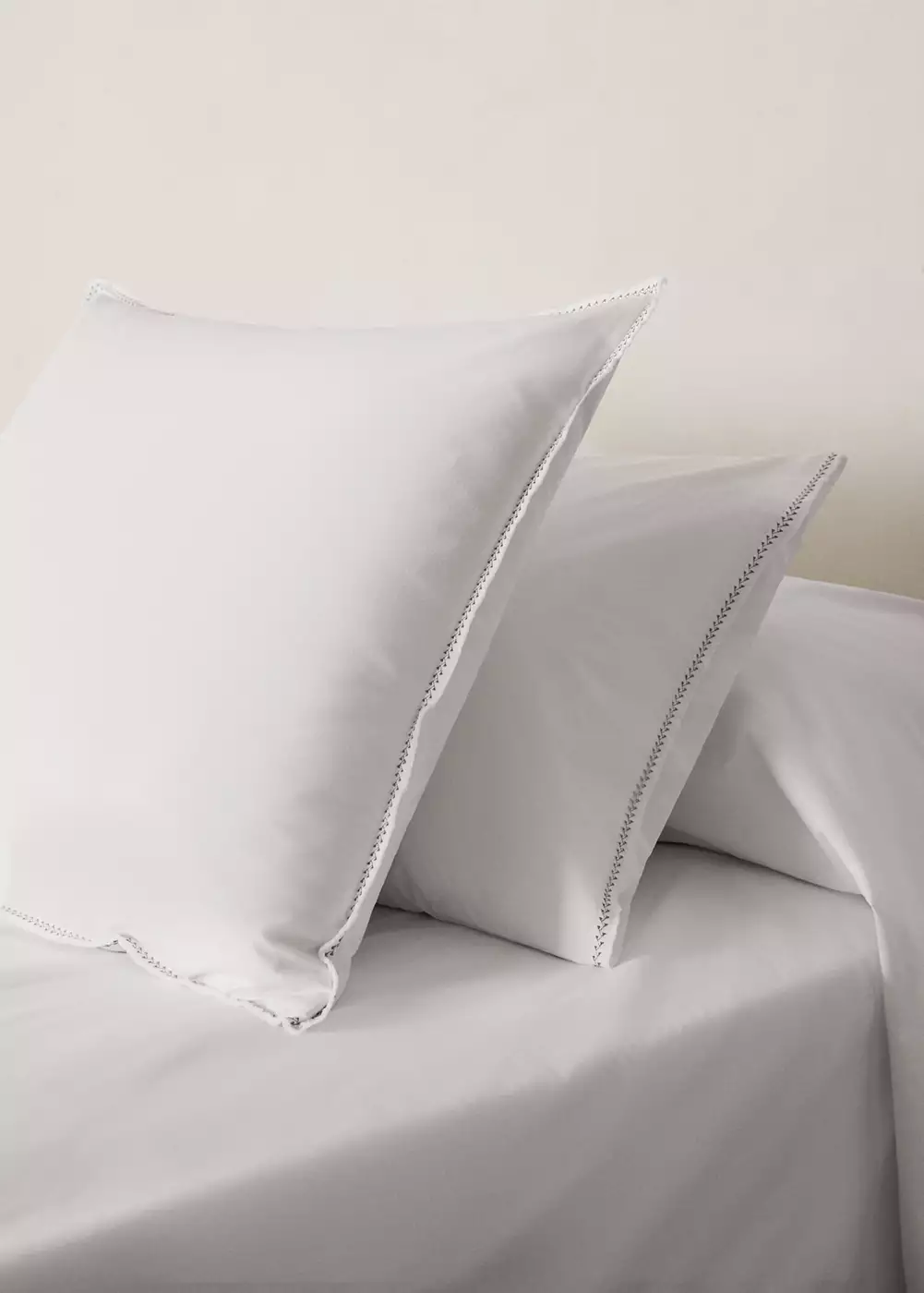 Taie d’oreiller percale de coton lavé surpiqûres zigzag 50x75 cm, MANGO HOME