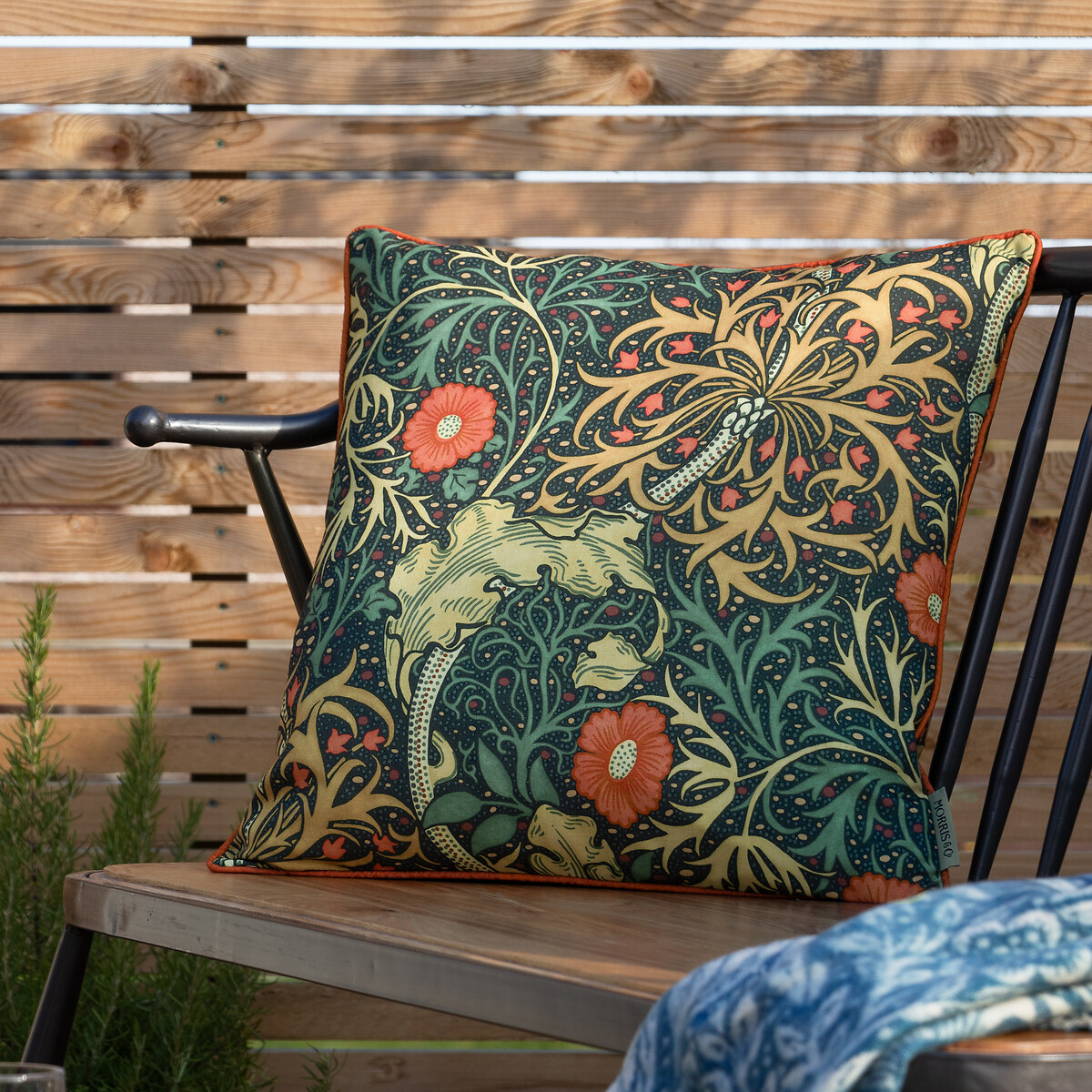 Seaweed Printed Piped Indoor/Outdoor Cushion, MORRIS & CO.