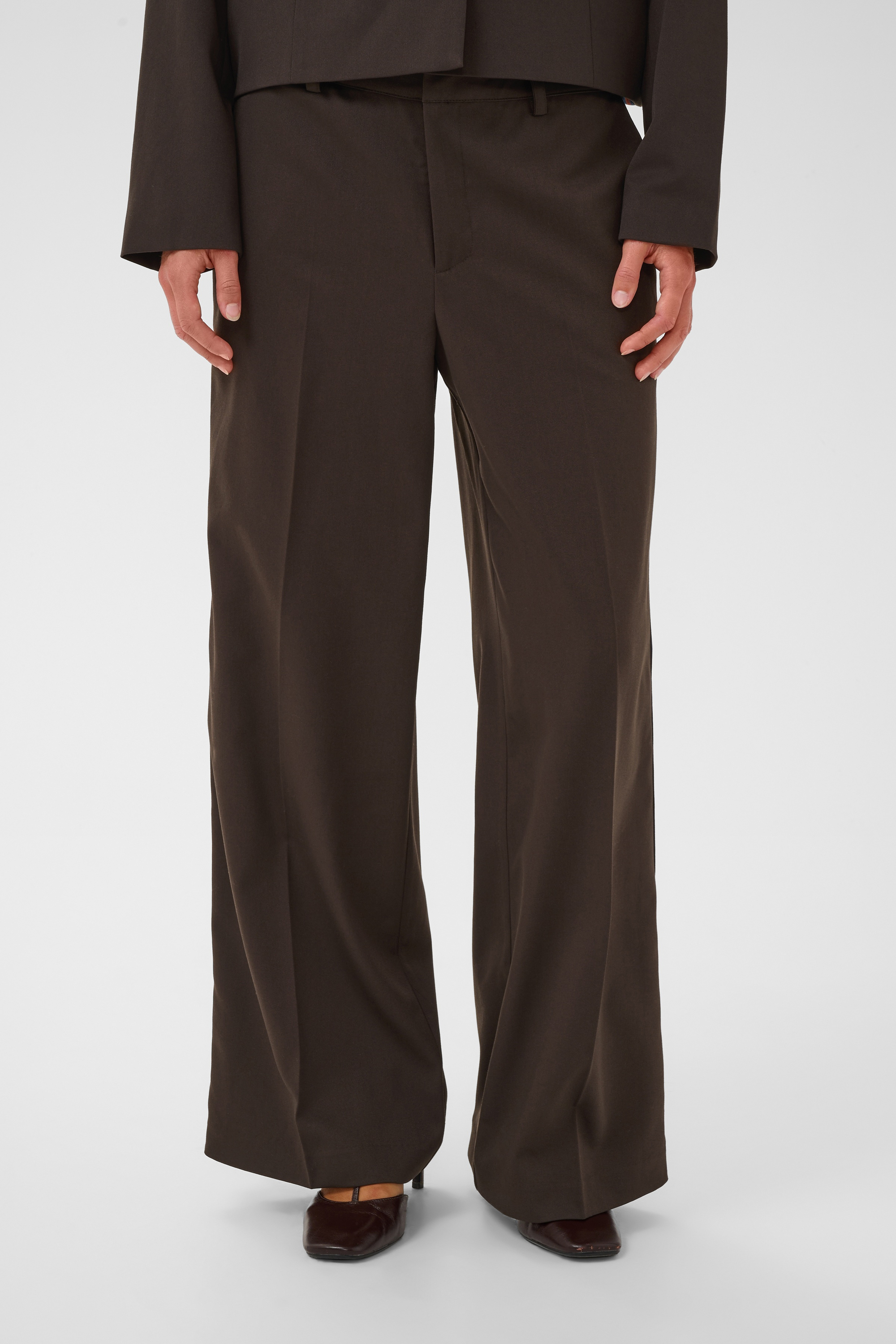 Pantalon casual, CULTURE