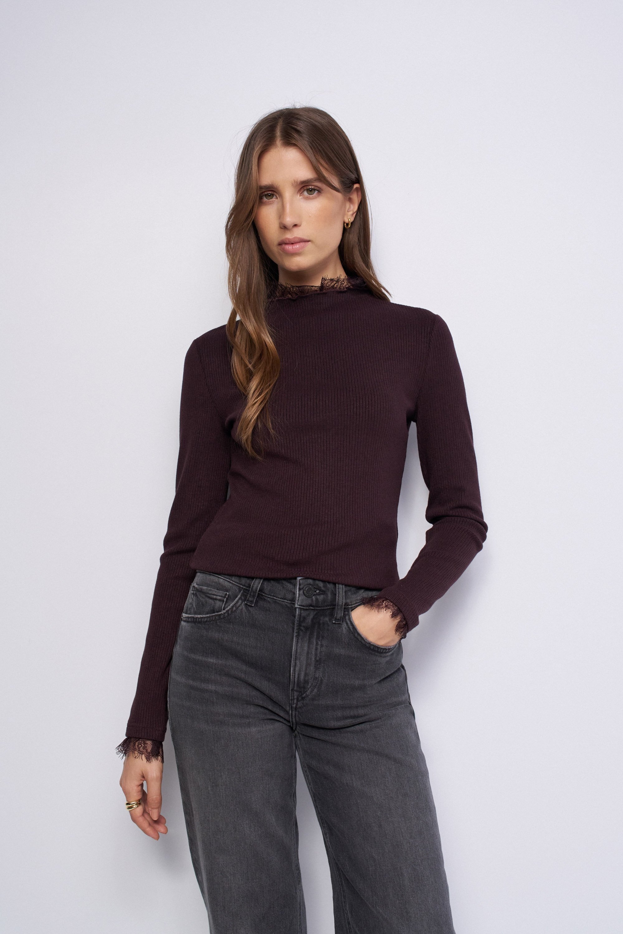 PULL EN MAILLE CÔTELÉE AVEC DENTELLE, SALSA JEANS