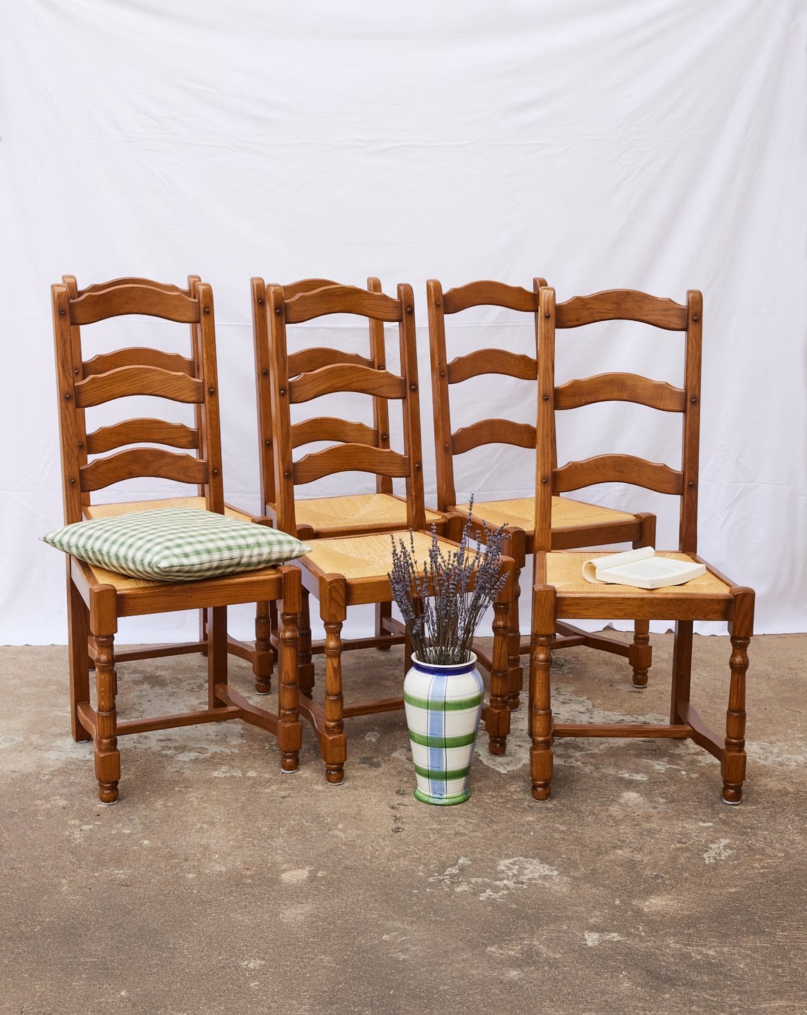 Lot de 6 chaises en chêne et paille Claude N°1422 - Bon état, DEBONGOUT