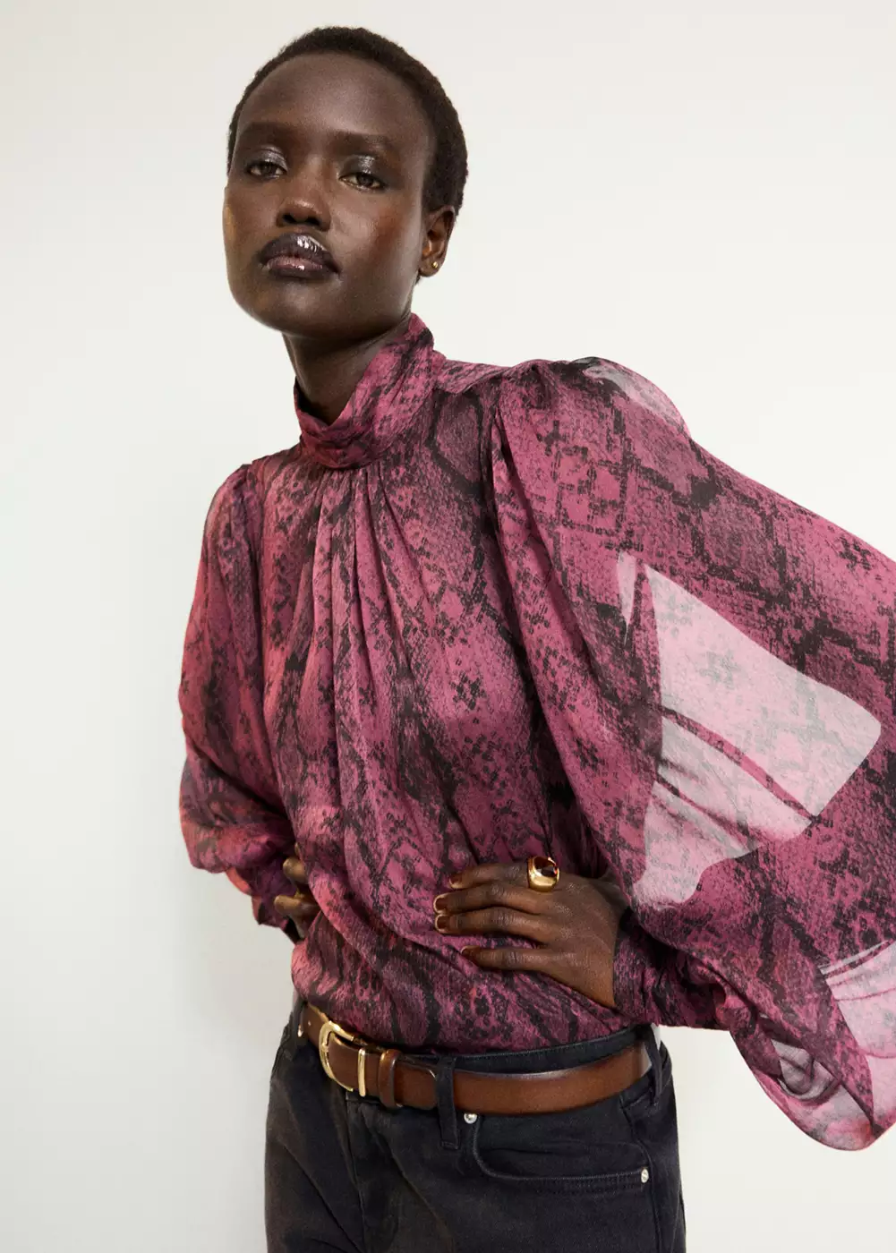 Blouse col montant imprimé animalier, MANGO