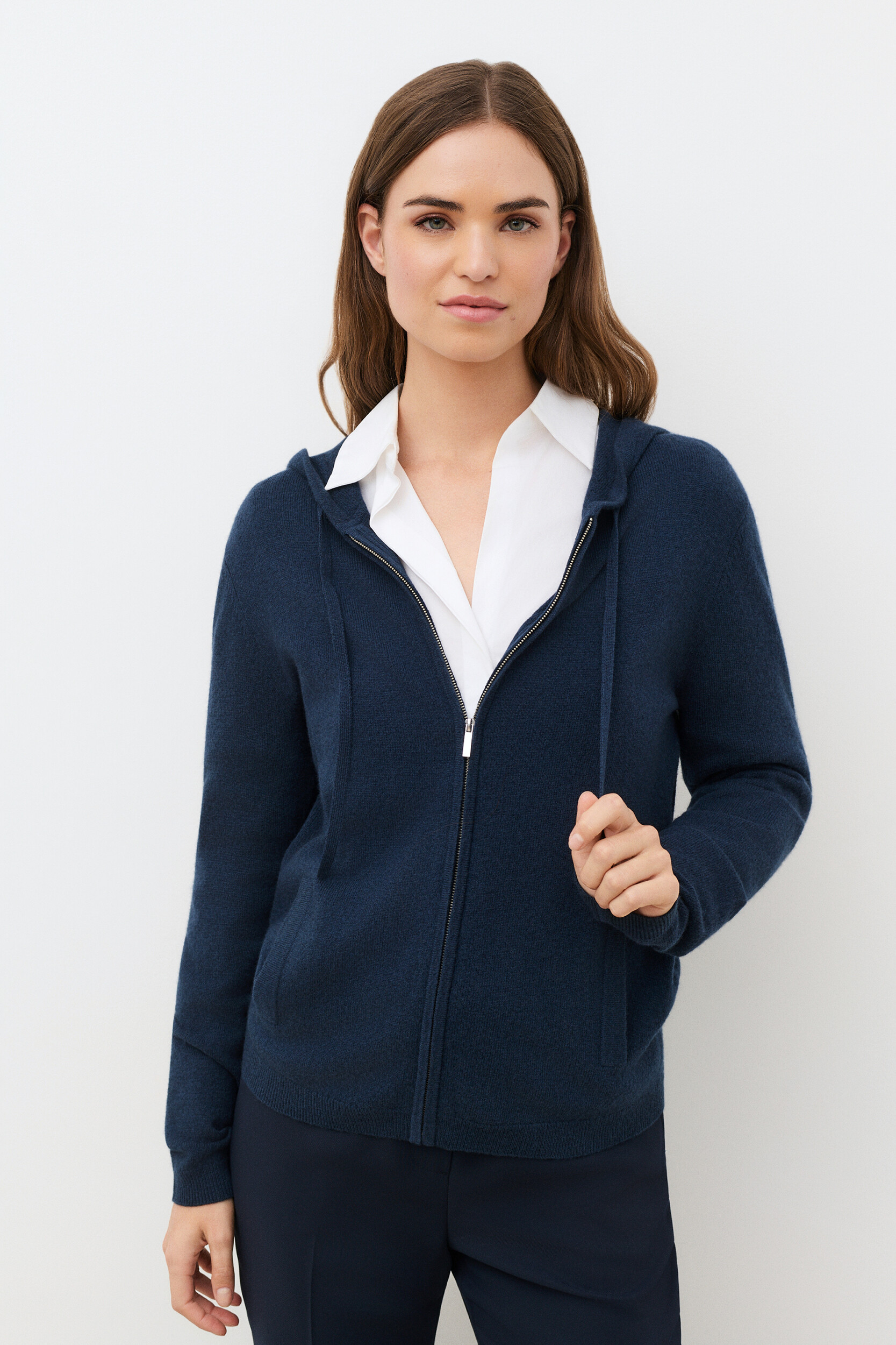 Gilet droit cachemire capuche BASILA, CAROLL