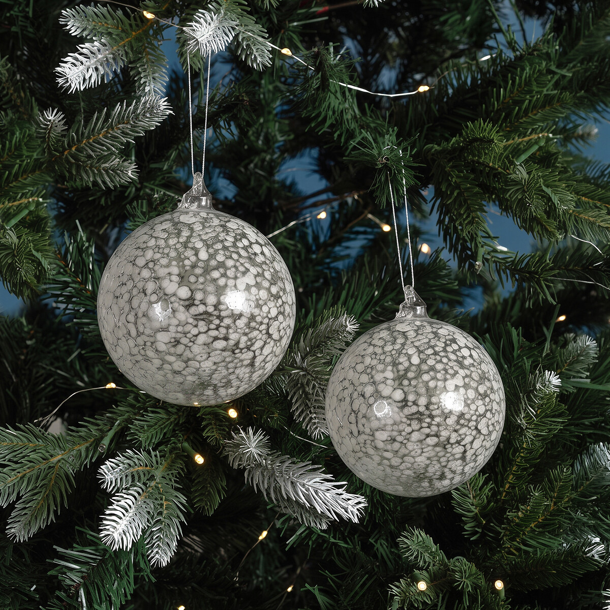 Set of 2 Glass Dot baubles, SO'HOME