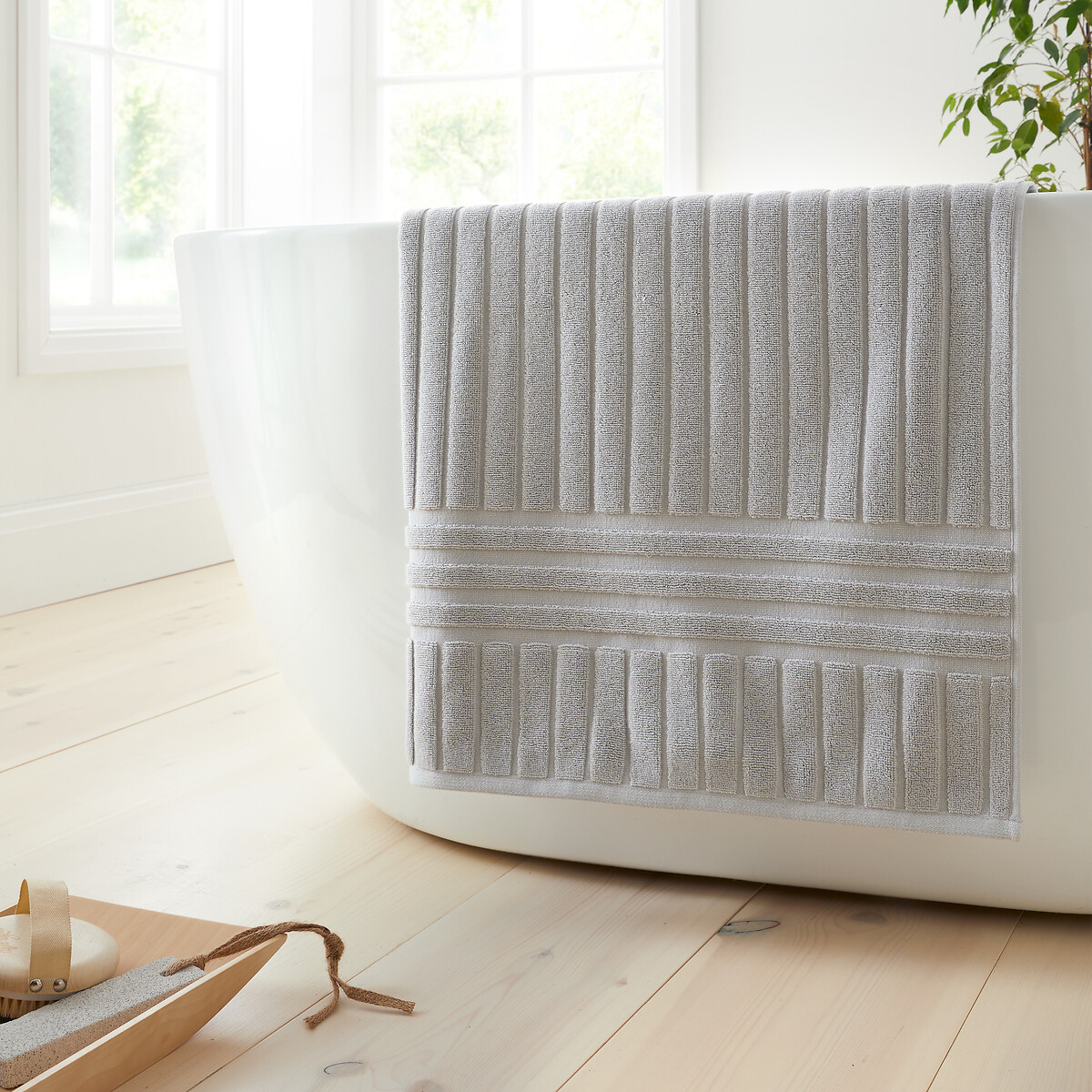 Hotel Cotton Bath Towel, BIANCA FINE LINENS