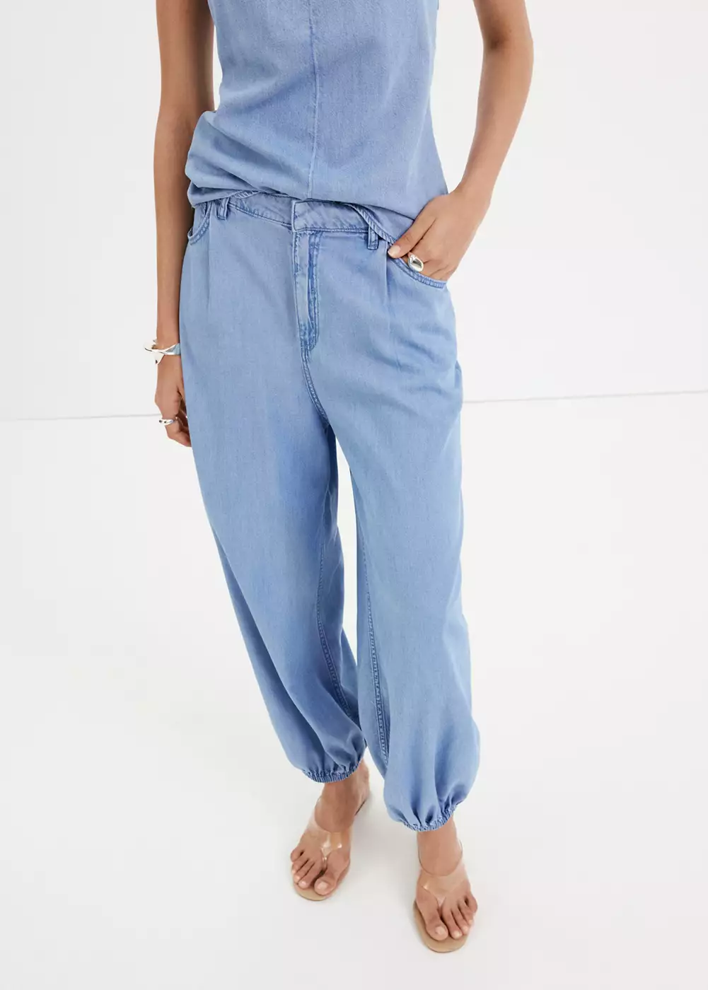 Jean bouffant taille haute, MANGO