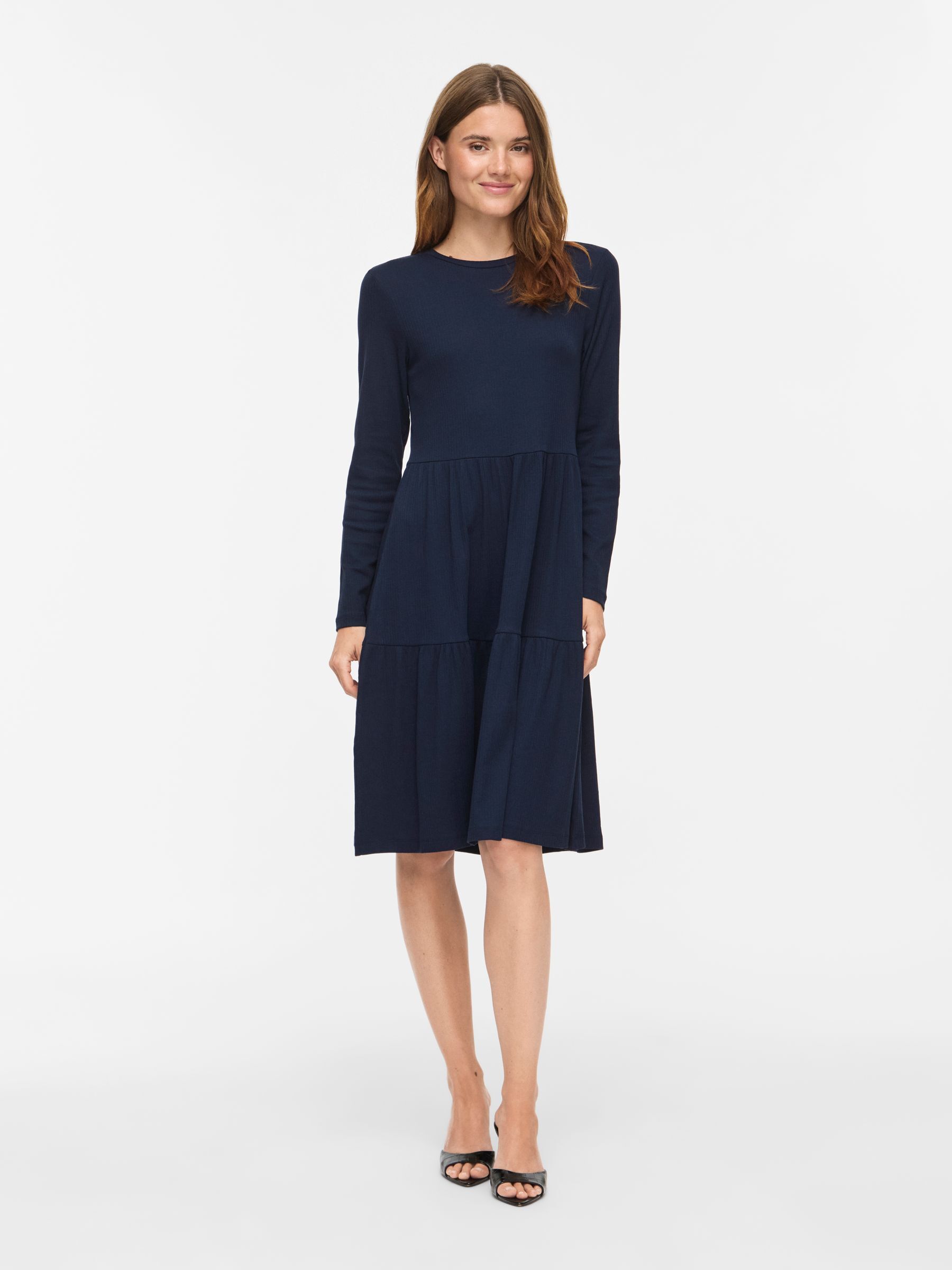Robe Courte, VILA