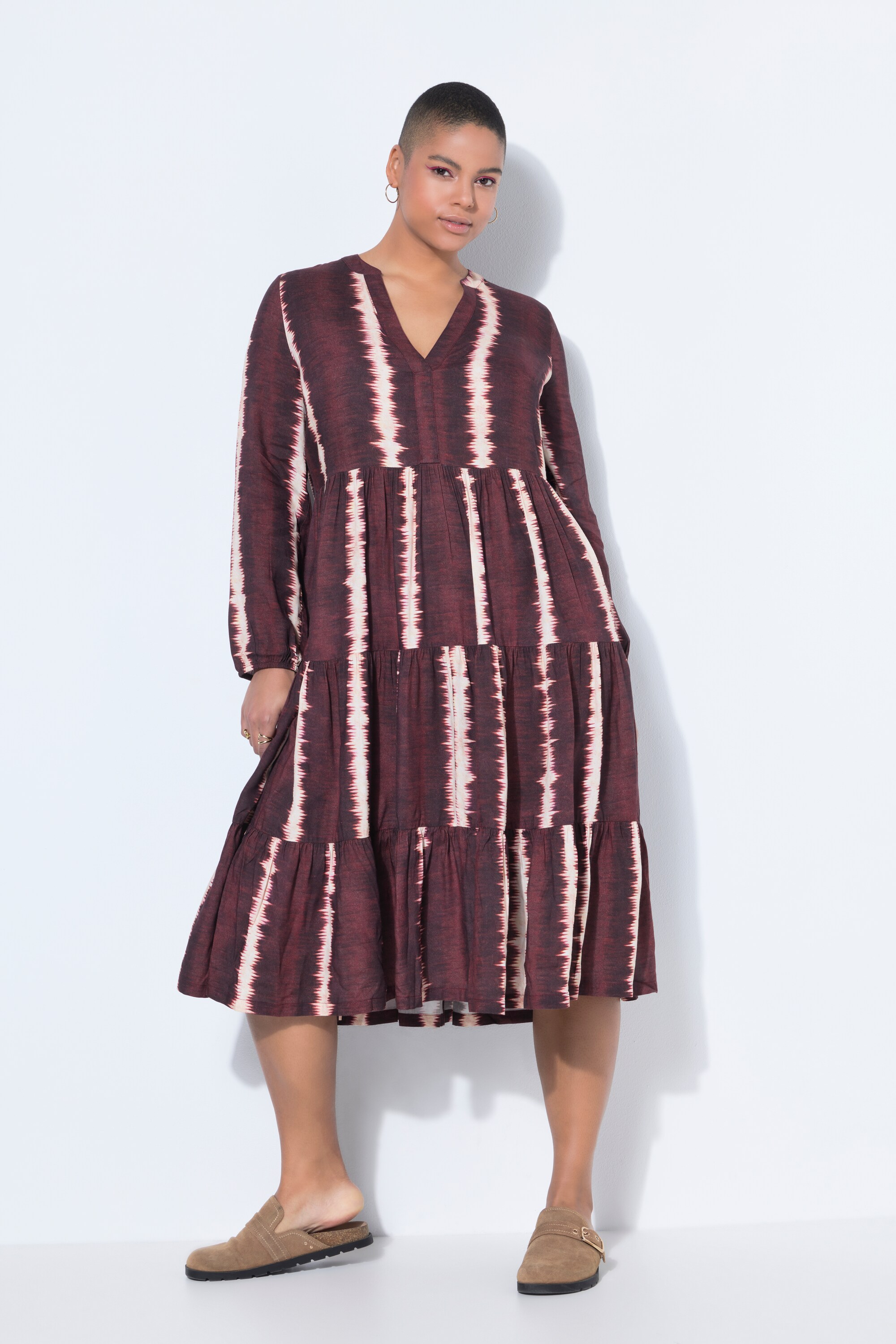 Robe maxi avec volants, STUDIO UNTOLD