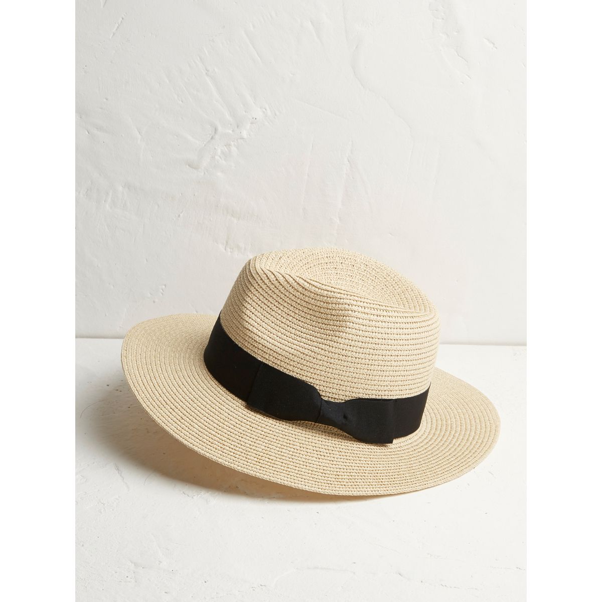chapeau