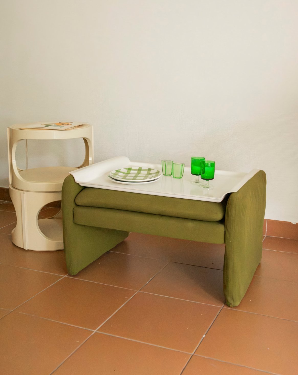 Table basse ottoman multifonctionnelle Donna N°1603 - Bon état, DEBONGOUT