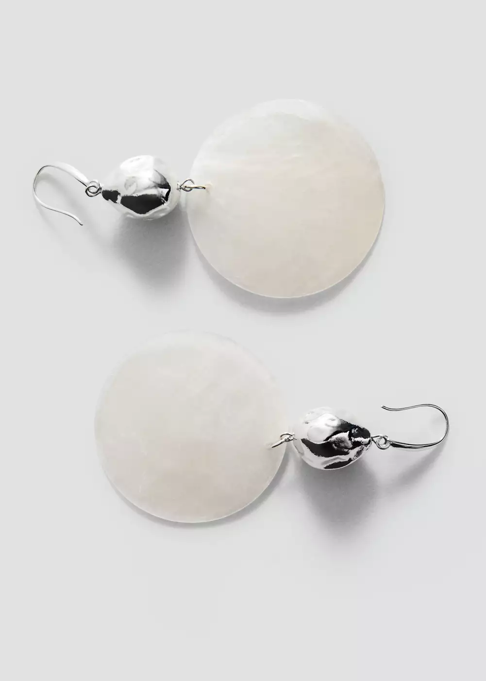 Boucles d'oreilles pendantes coquillage, MANGO