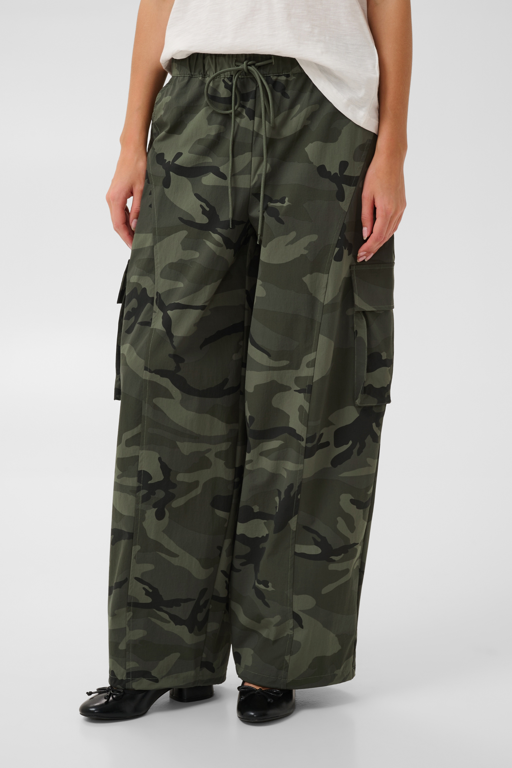 Pantalon casual, CULTURE
