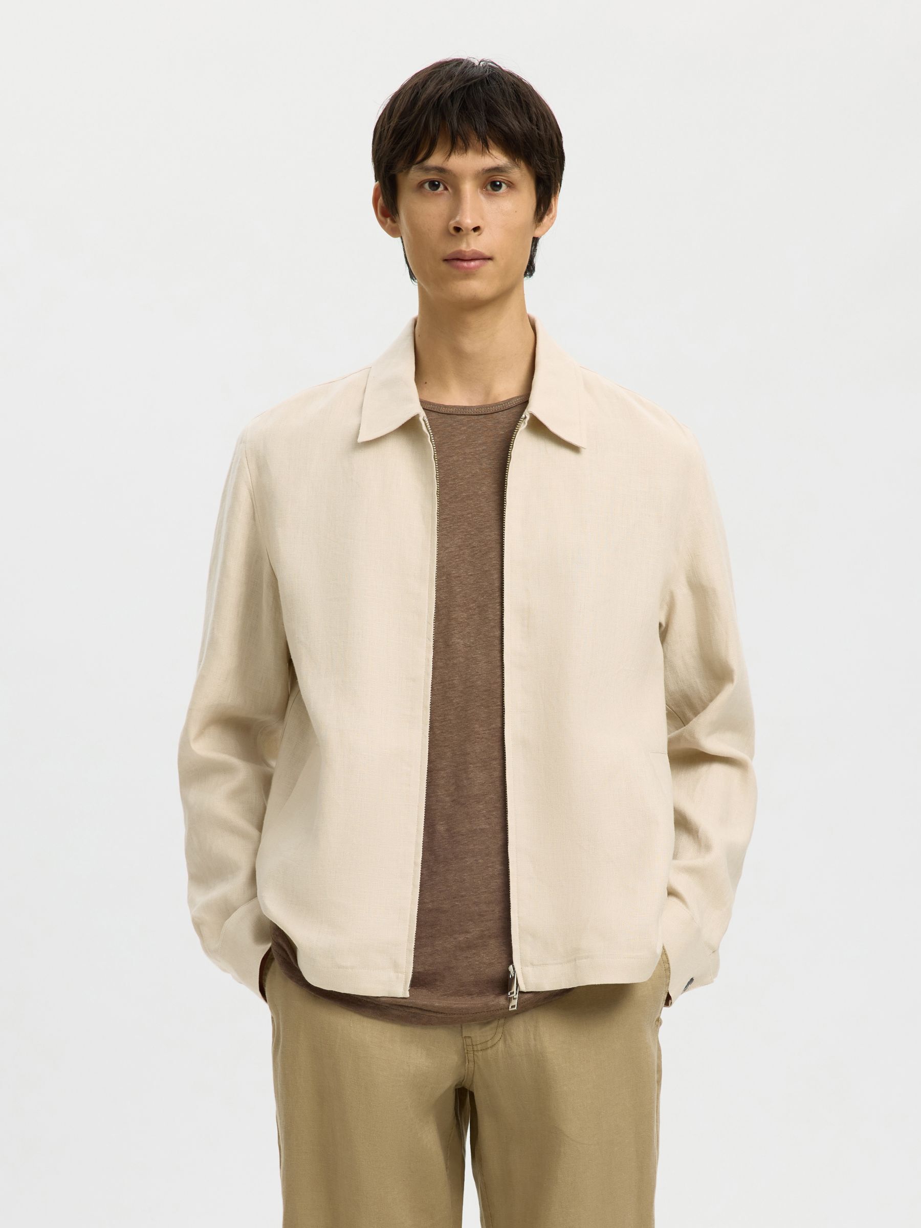 Veste, SELECTED