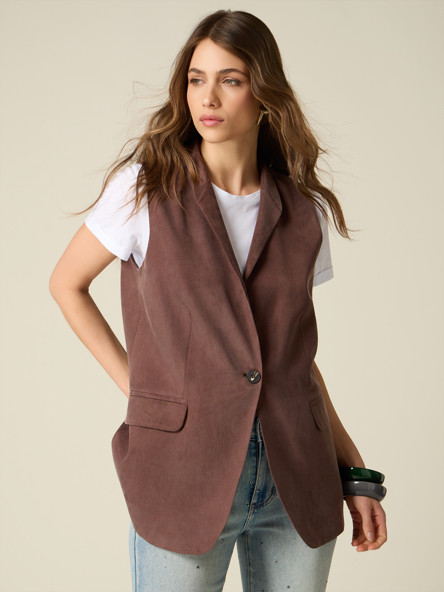 Gilet de tailleur, OLTRE