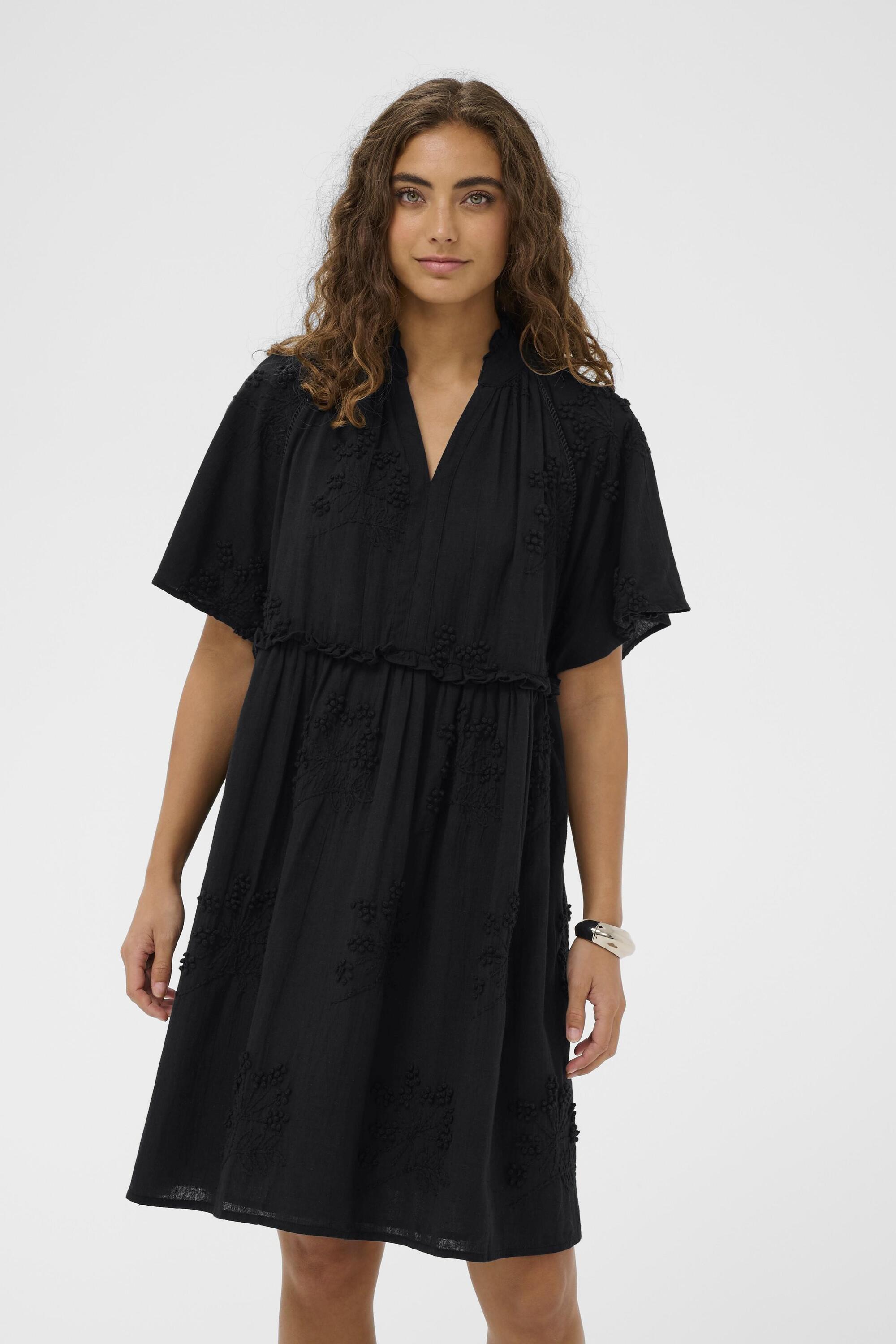 Robe, CULTURE