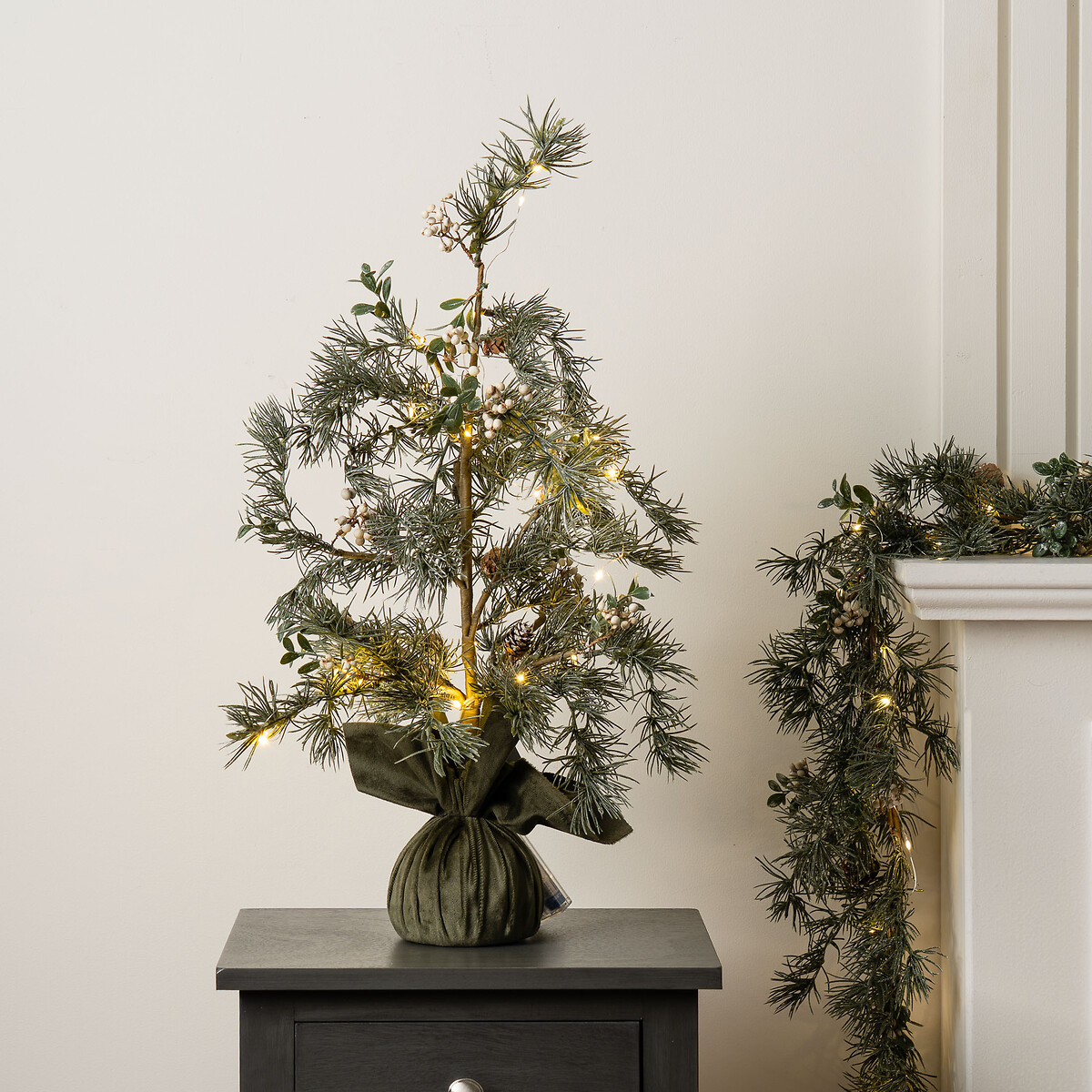 60cm Pre-lit Natural Feel Christmas Tree with Green Velvet Base, SO'HOME