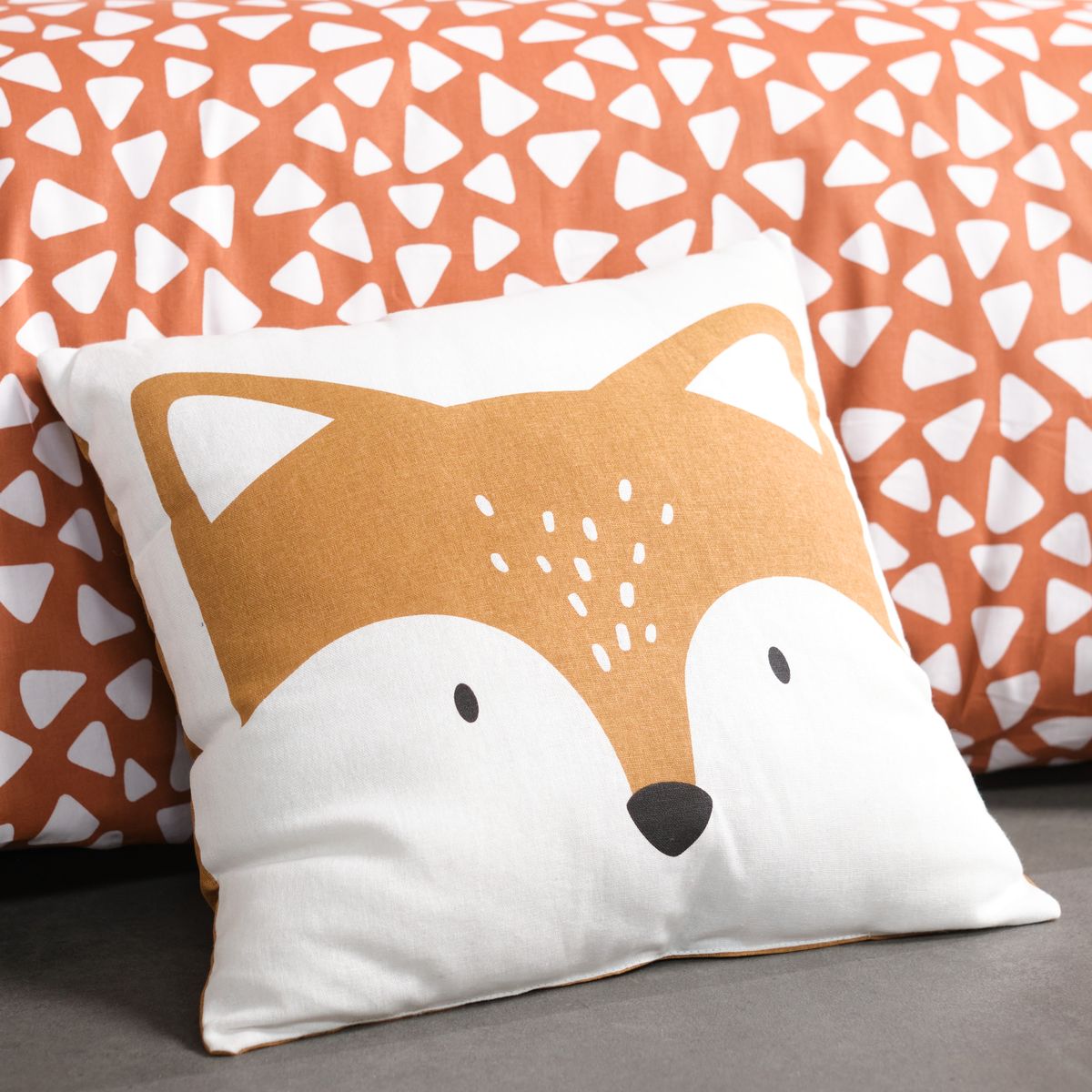 Coussin imprimé animalier coton FUNNY RENARD, TODAY
