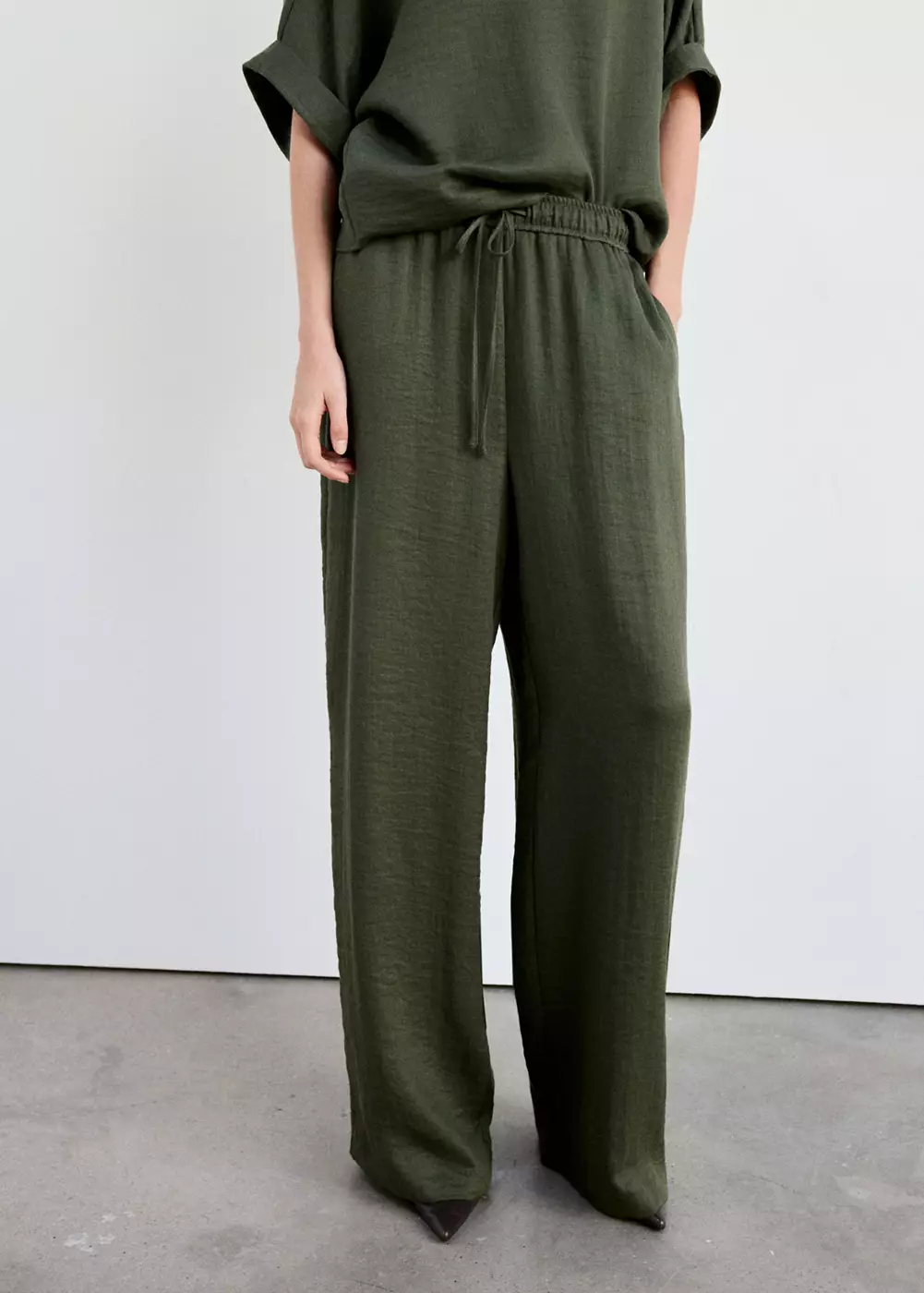 Pantalon fluide texturé, MANGO