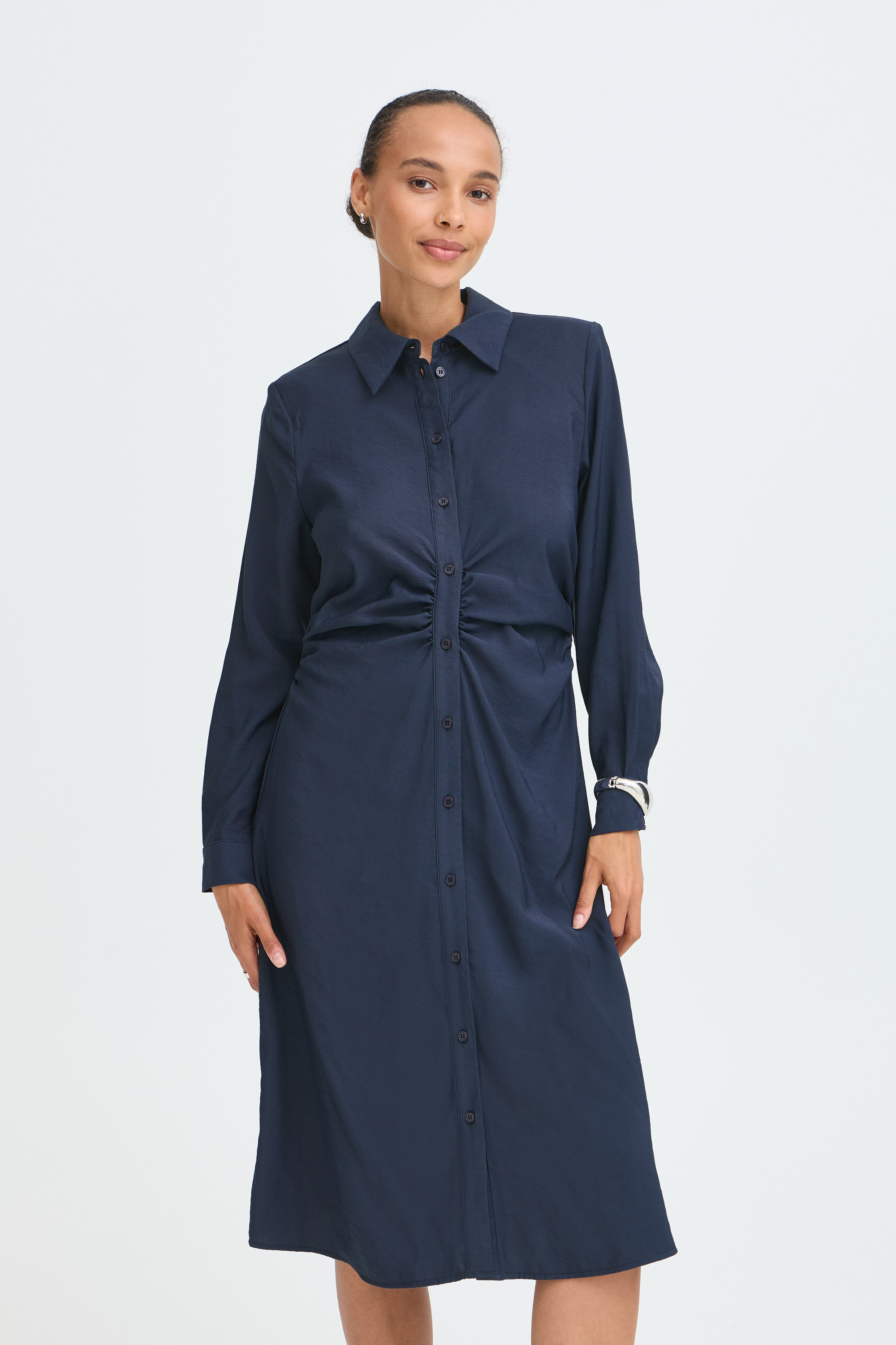 Robe décontractée, B.YOUNG