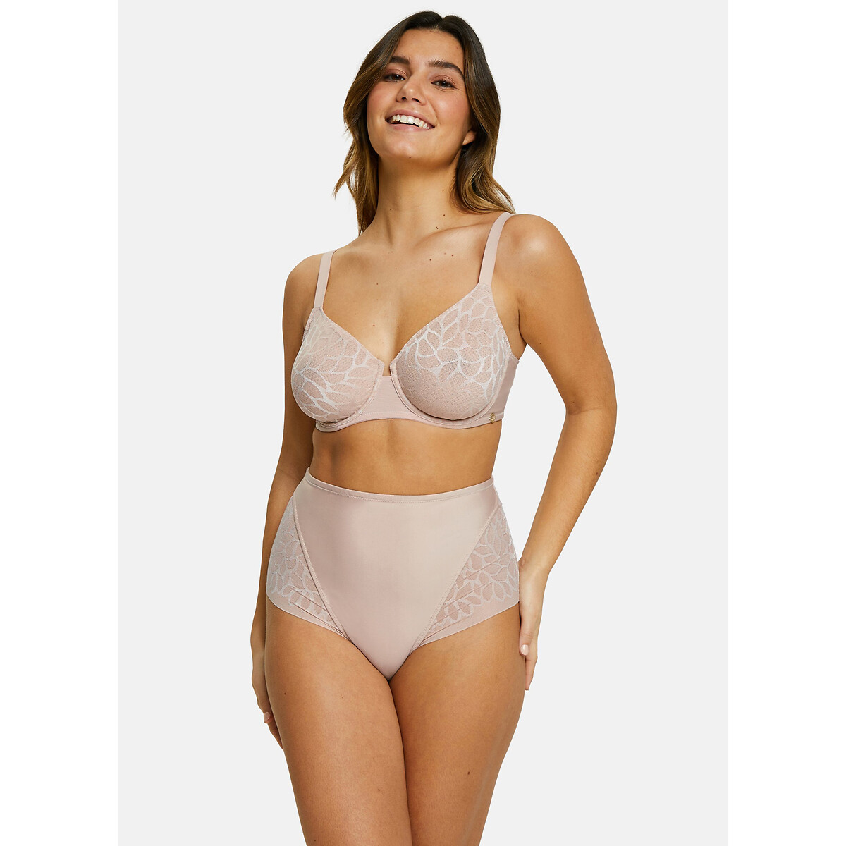 Perfect curves full cup bra Sans Complexe