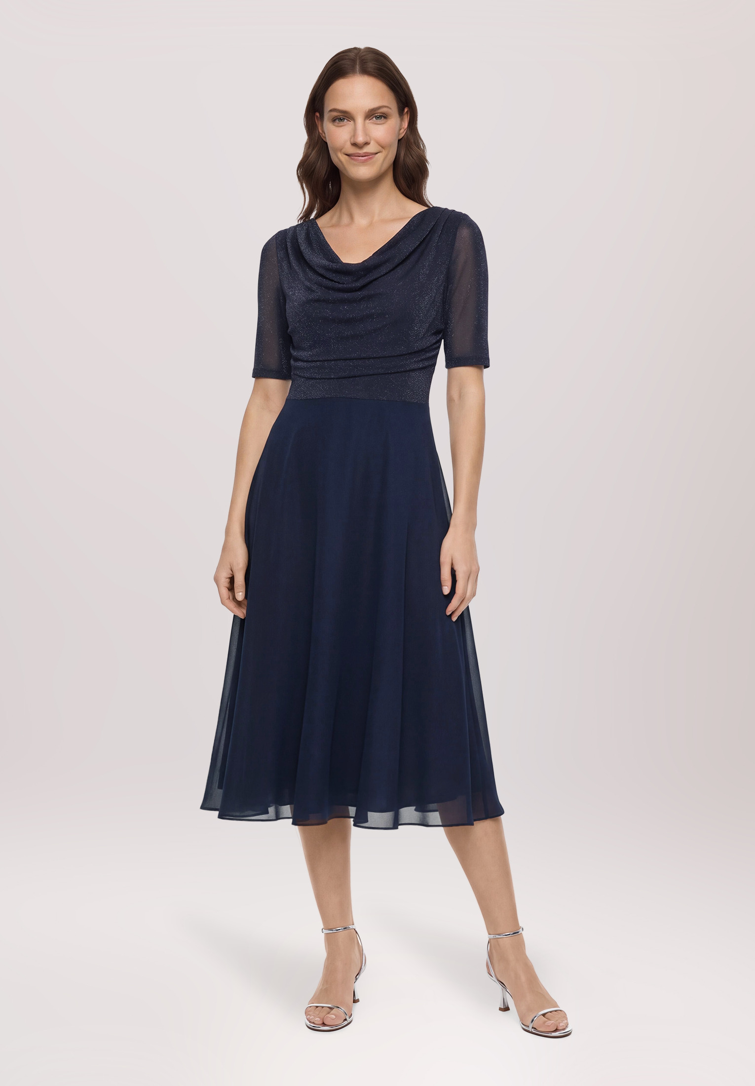 Robe de cocktail au look scintillant, VERA MONT