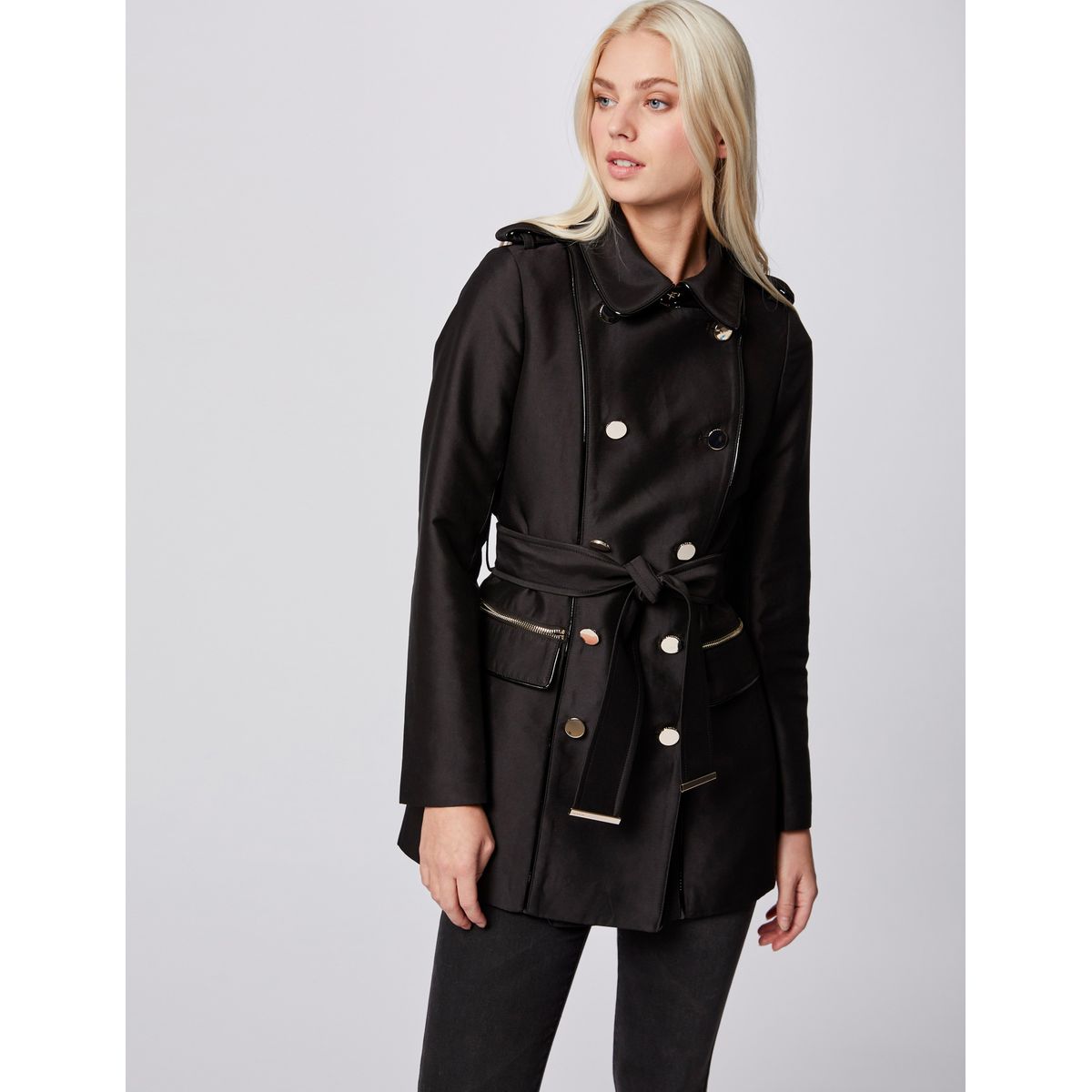 Trench droit ceinturé à capuche Morgan en coloris Noir Femme Vêtements Manteaux Imperméables et trench coats 