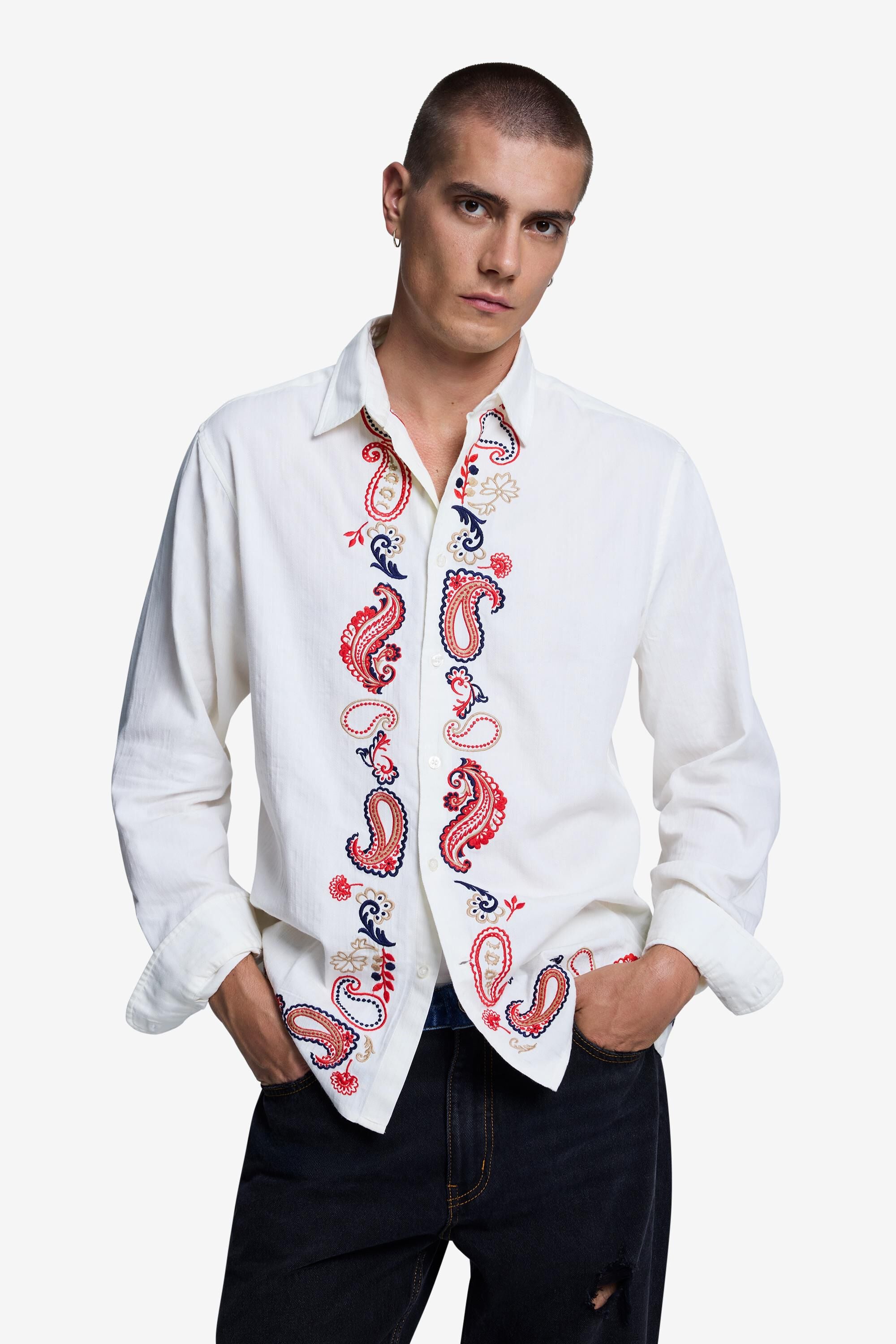 Chemise brodée, DESIGUAL