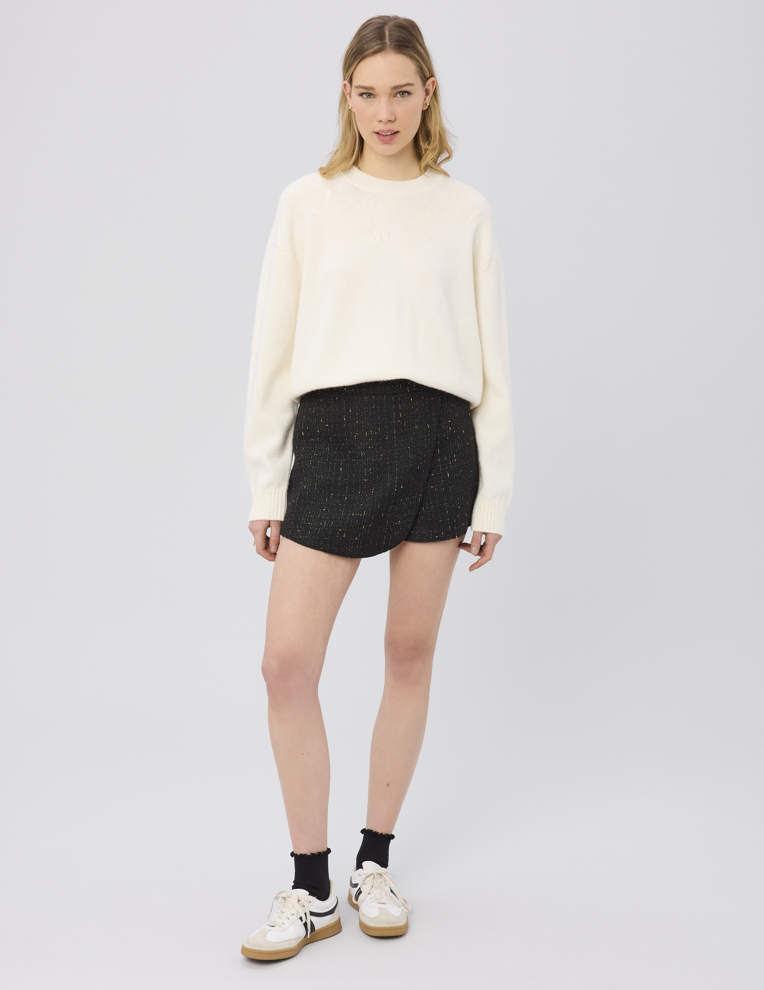 Jupe short en tweed, BZB