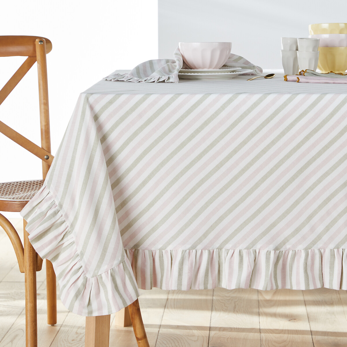 Bridget Striped 100% Woven-Dyed Cotton Striped Tablecloth