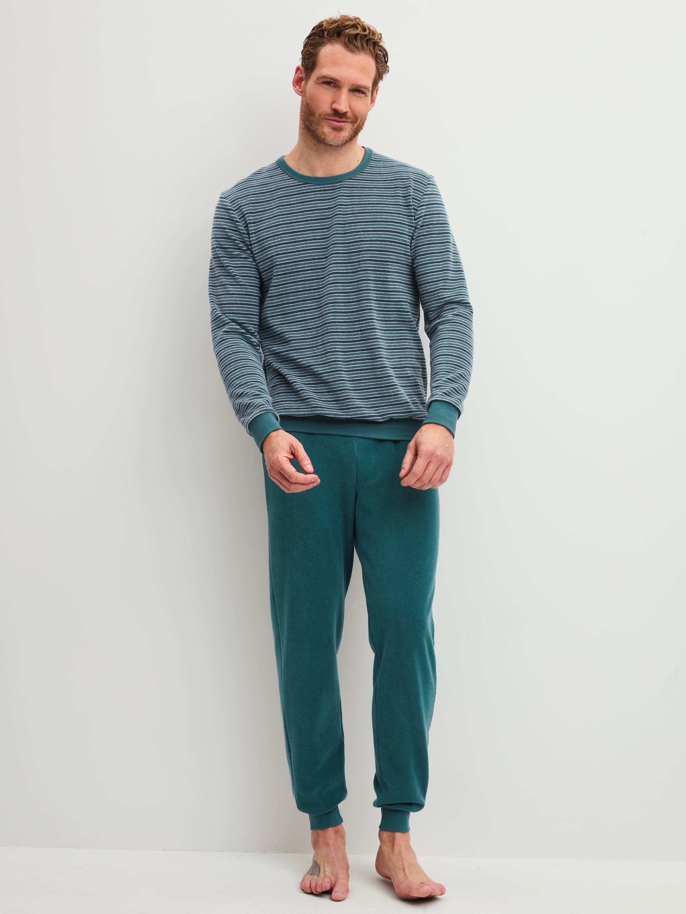 Pyjama avec bords élastiques manches longues Coton RELAX TERRY, CALIDA