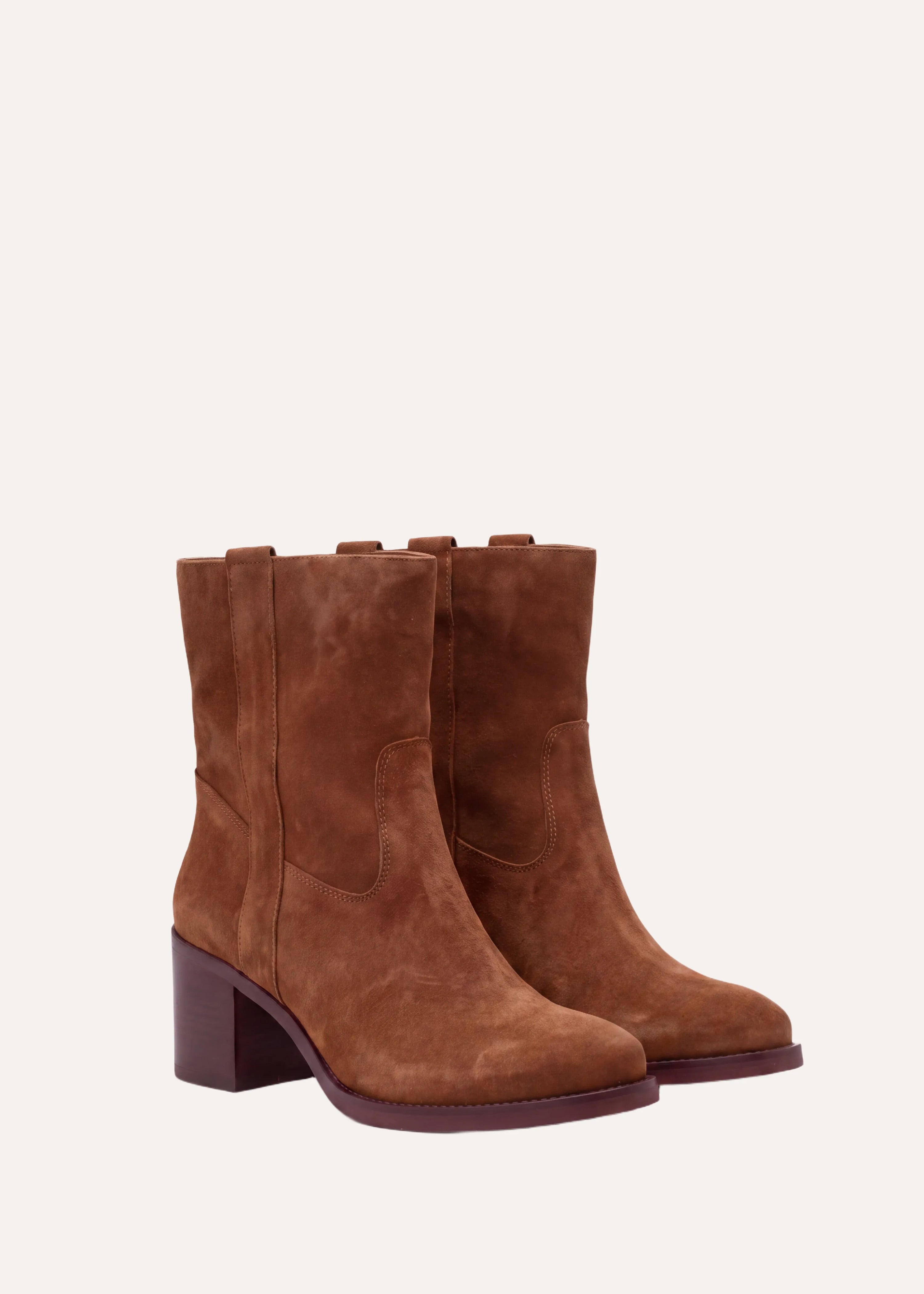 Bottines à talons en croûte de cuir, LA FEE MARABOUTEE