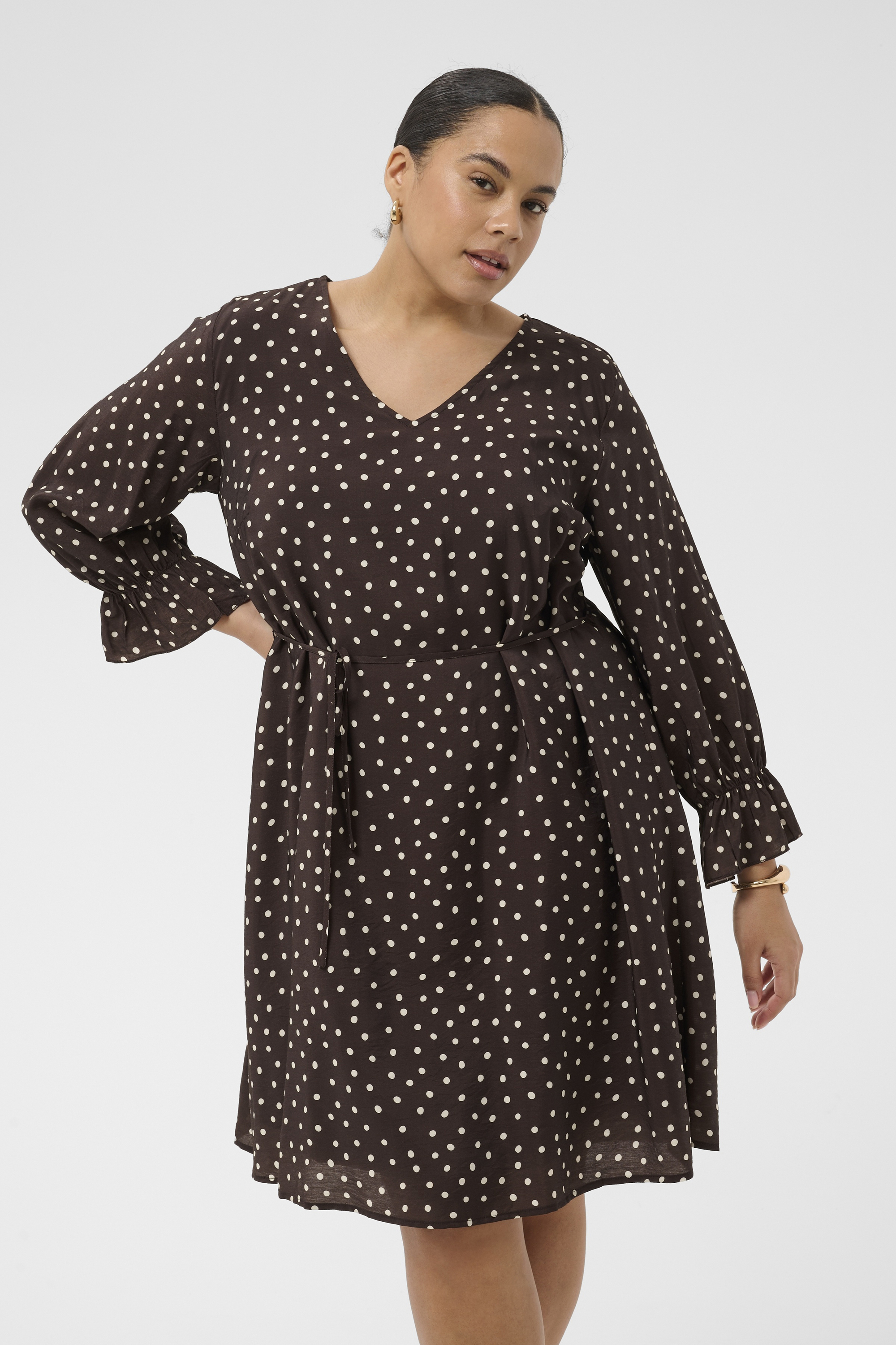 Robe, KAFFE CURVE
