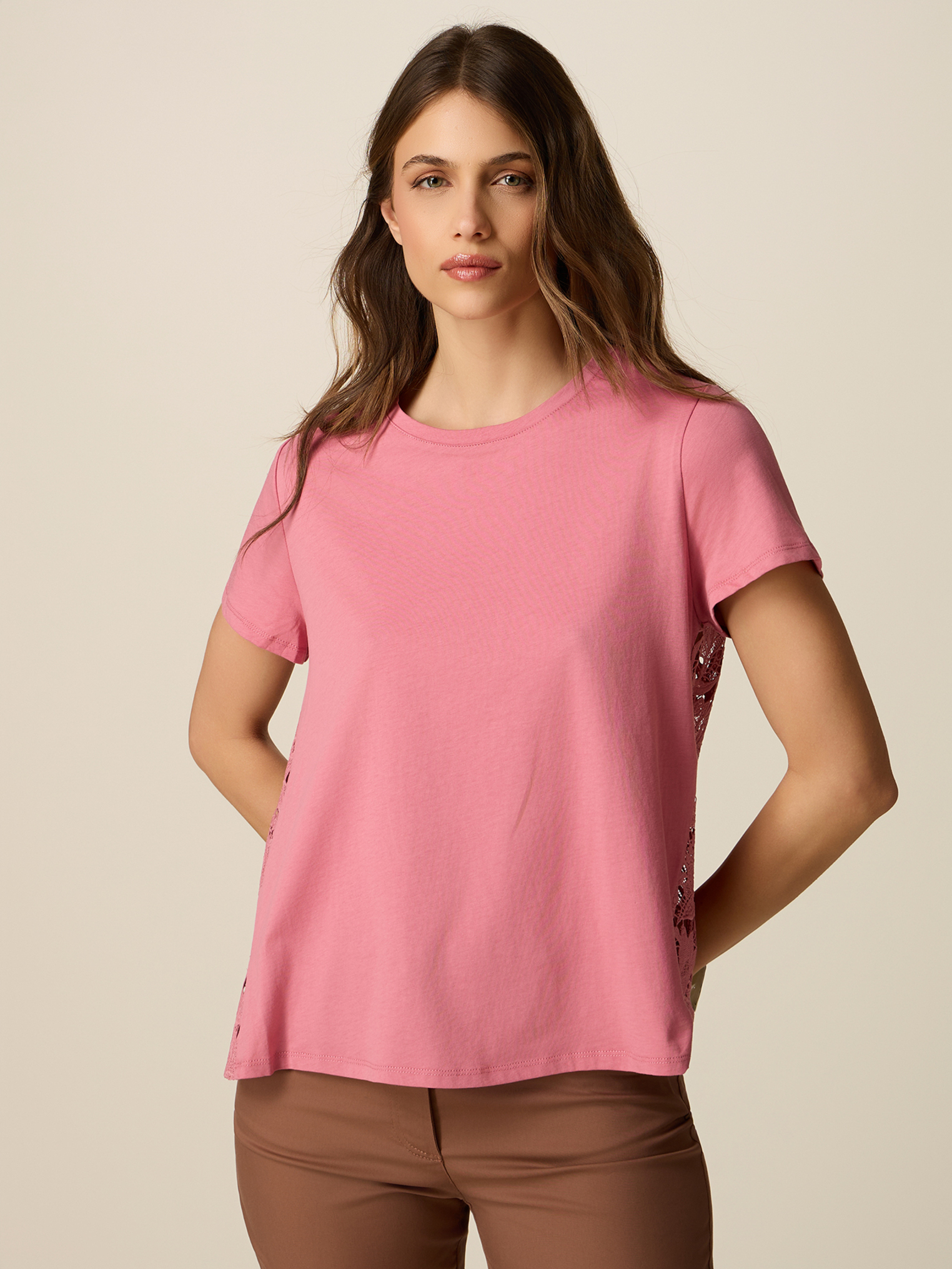 T-shirt avec dos en dentelle, OLTRE