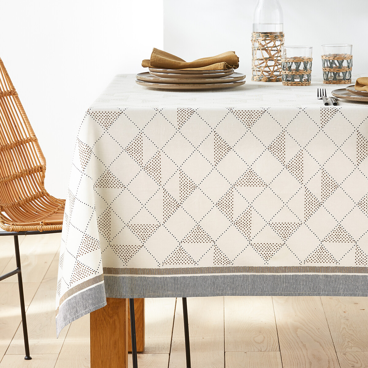 Ponga Graphic 100% Washed Cotton Tablecloth