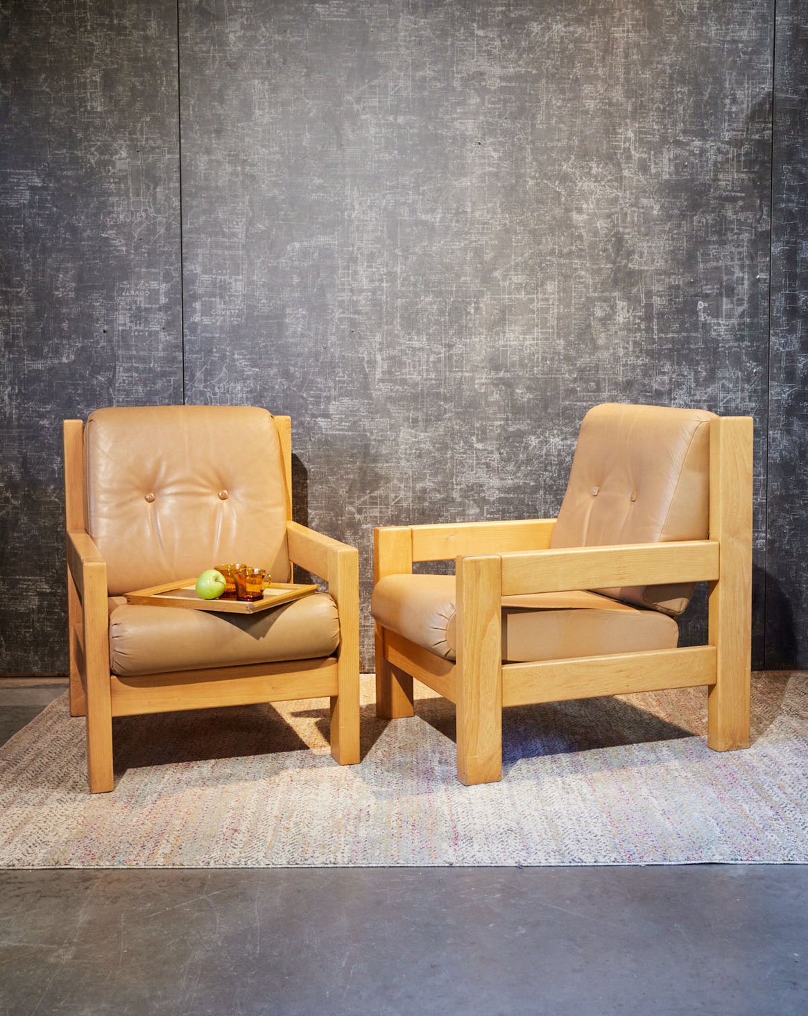 Paire de fauteuils en pin Jakob N°1370 - Bon état, DEBONGOUT